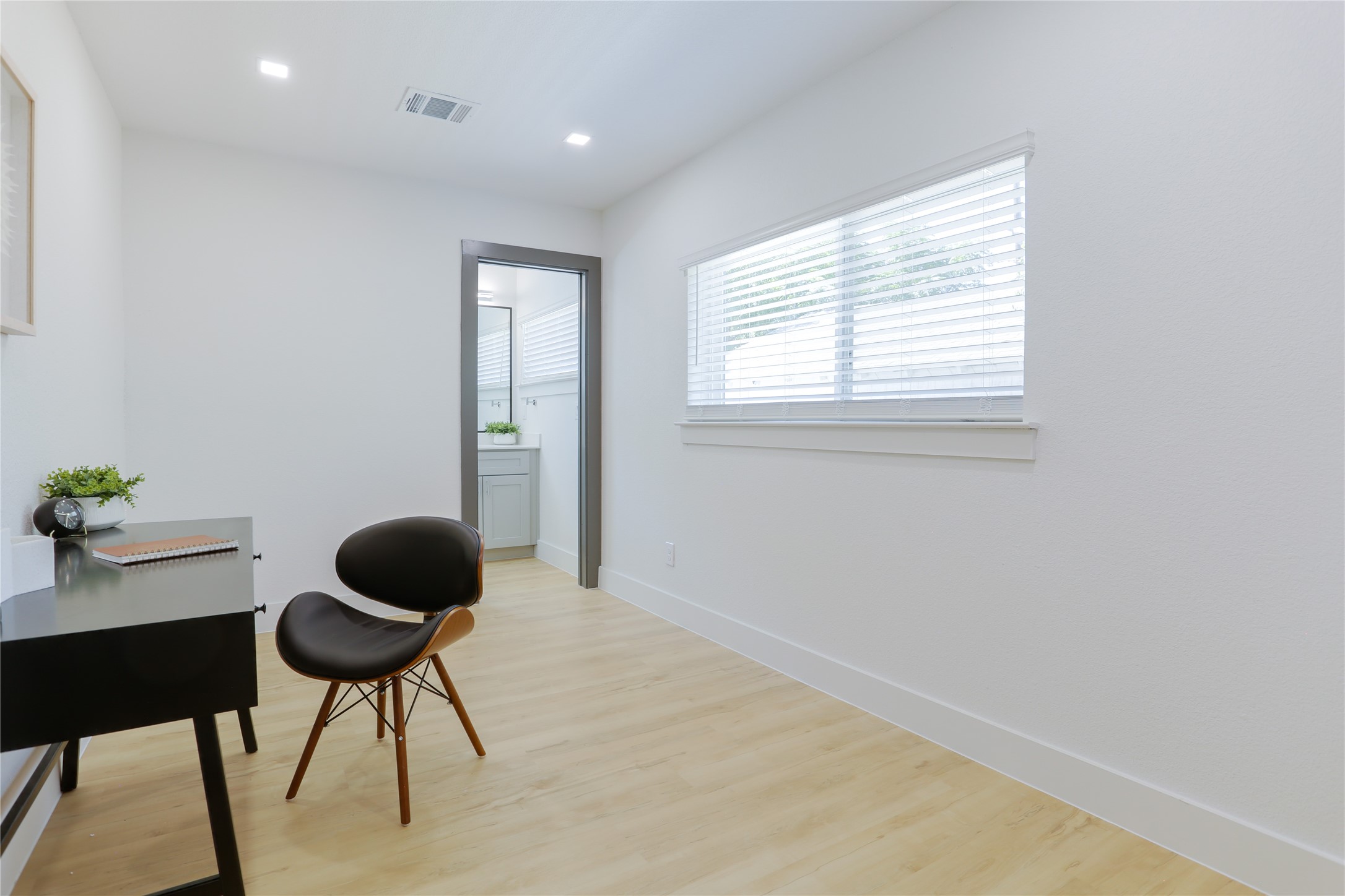 2805 Weisenberger Street Fort Worth TX 76107