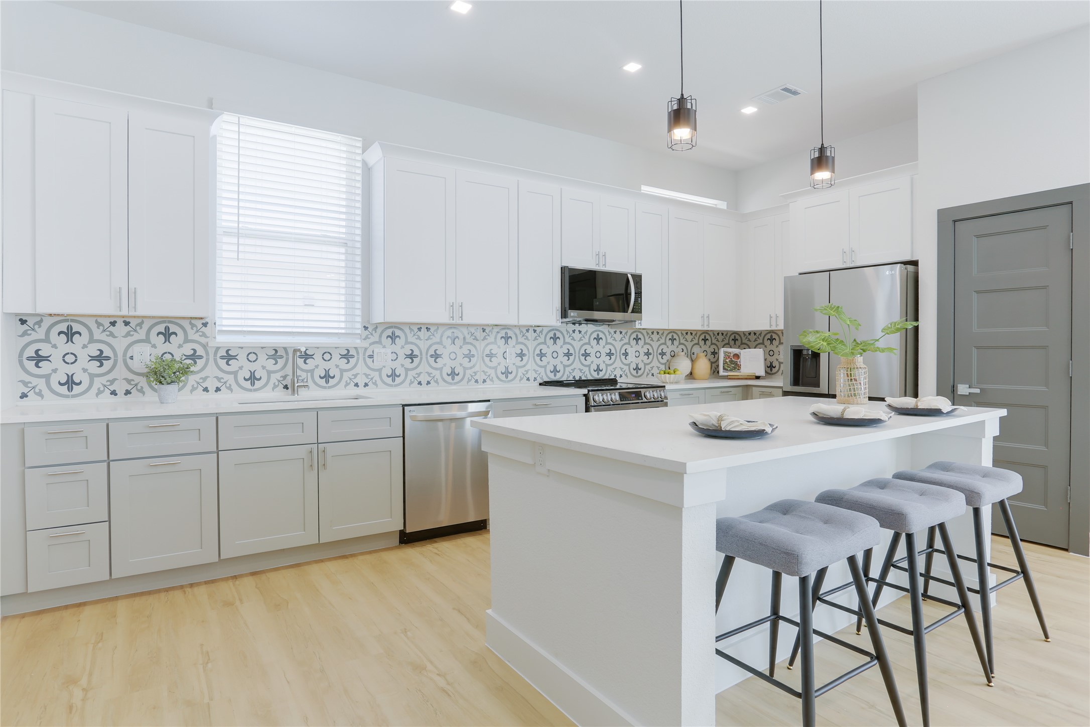 2805 Weisenberger Street Fort Worth TX 76107
