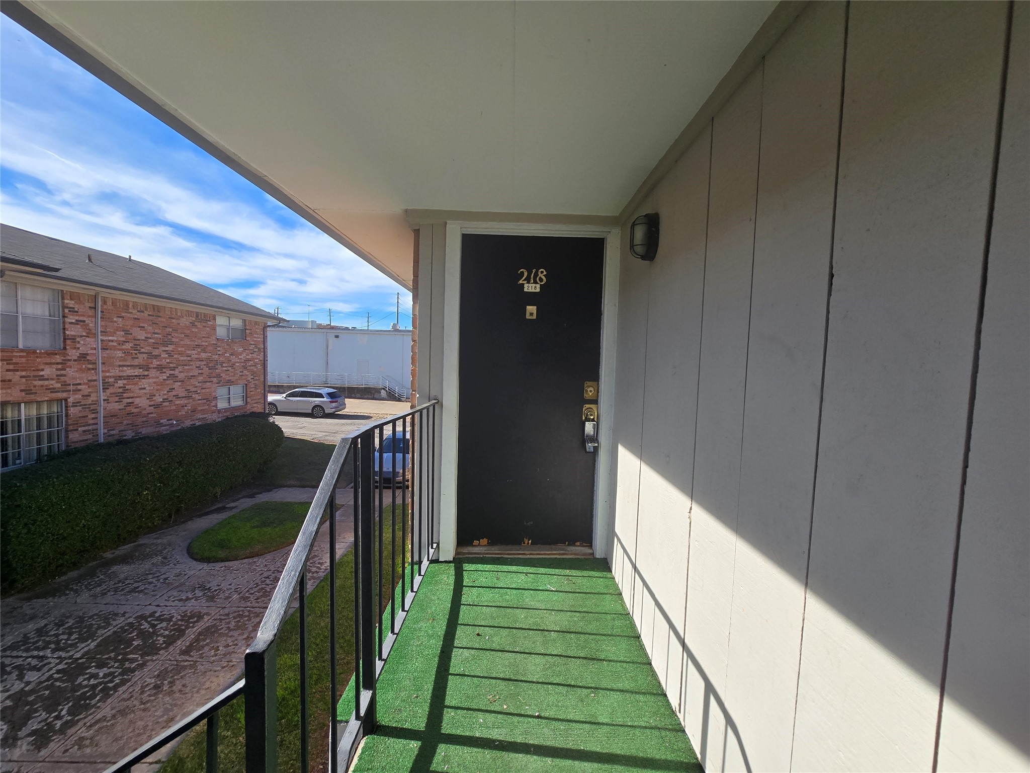 8071 Meadow Road Dallas TX 75231