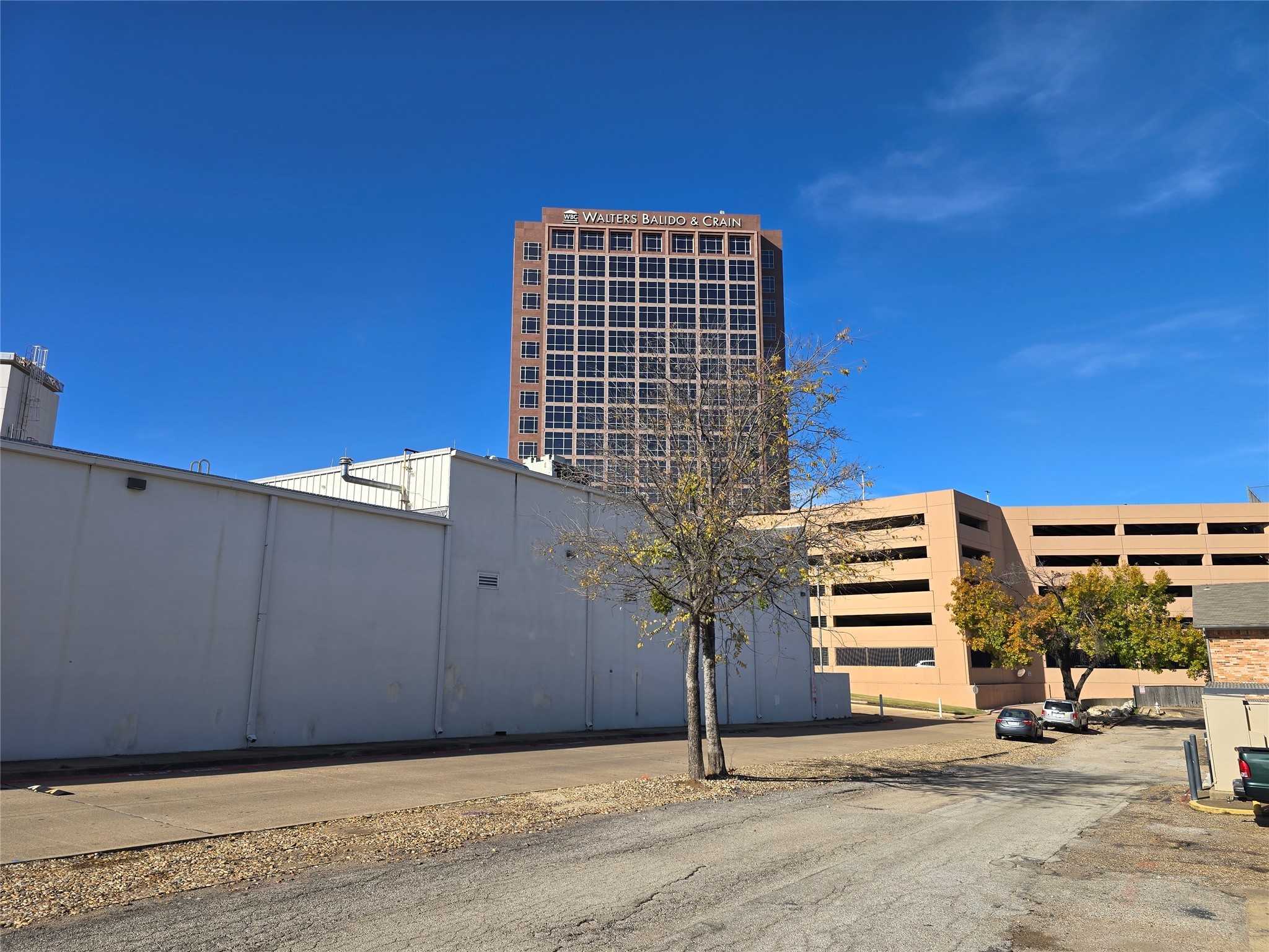 8071 Meadow Road Dallas TX 75231