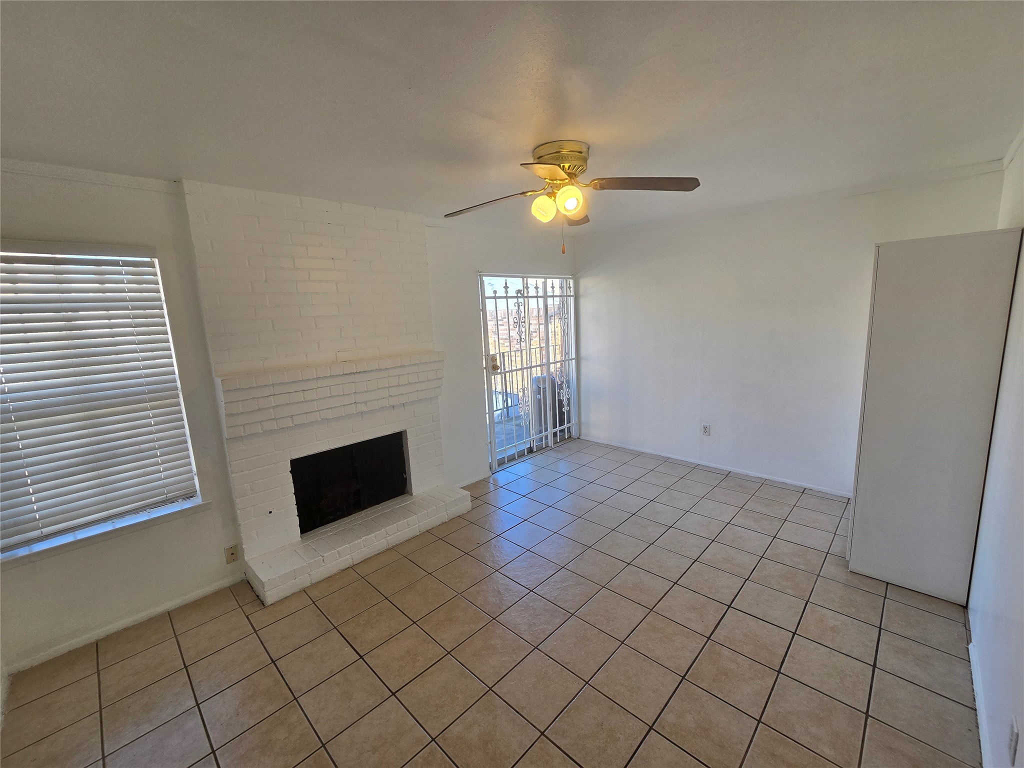 8071 Meadow Road Dallas TX 75231