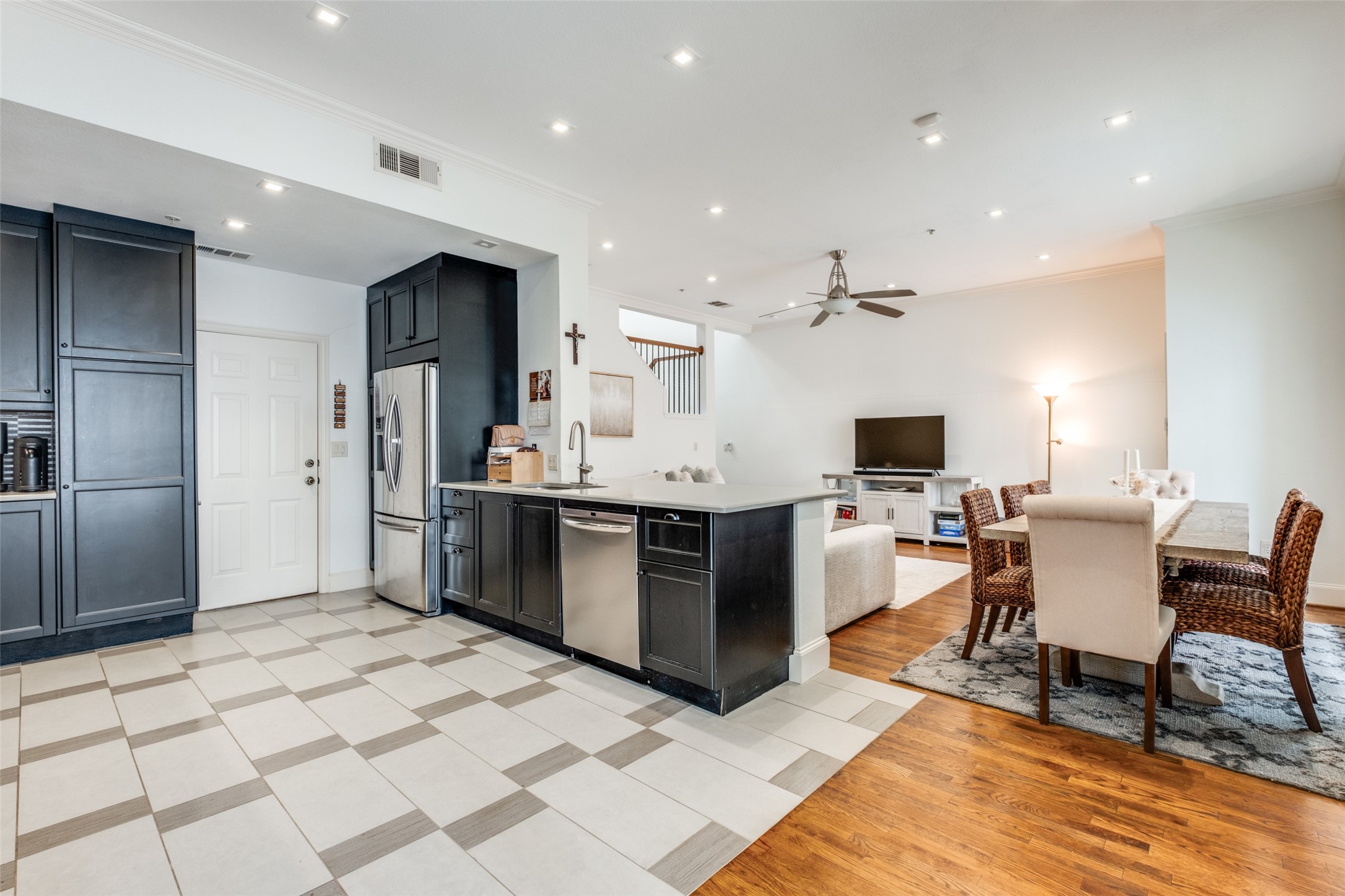 5709 Lewis Street Dallas TX 75206