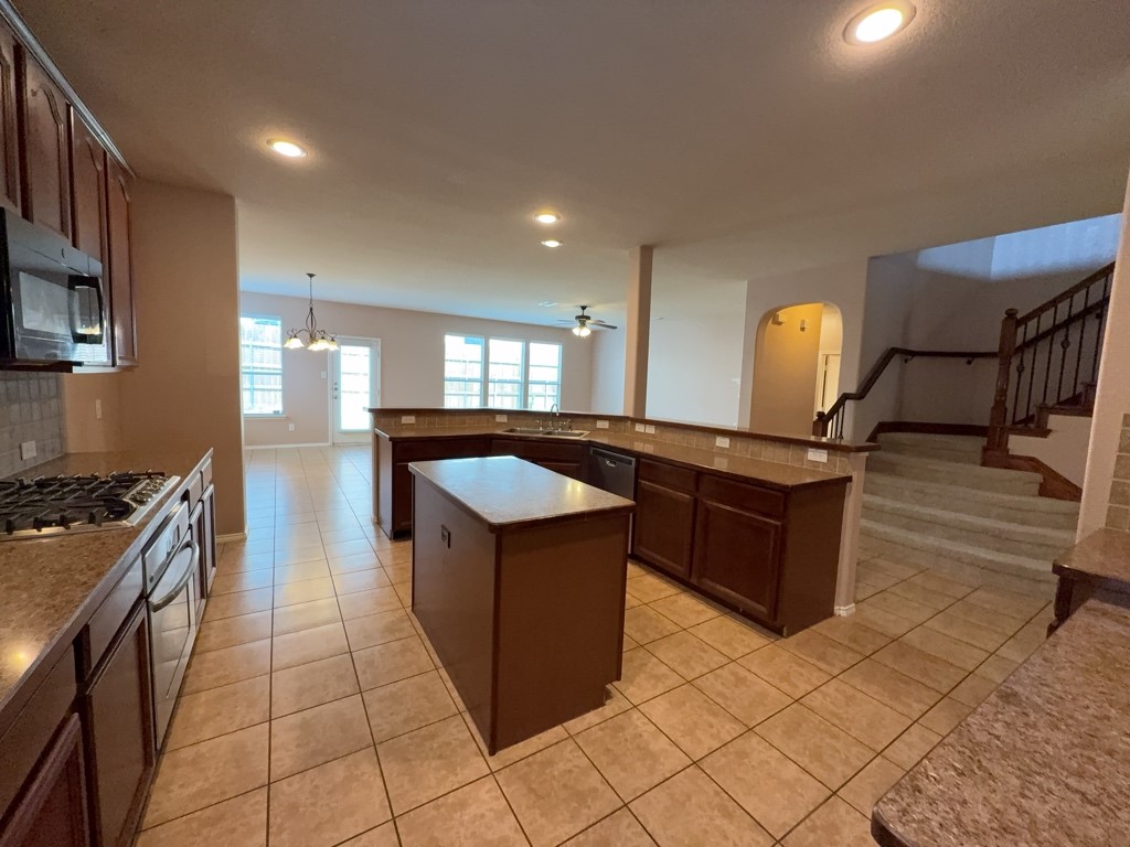 9709 Gessner Drive Fort Worth TX 76244