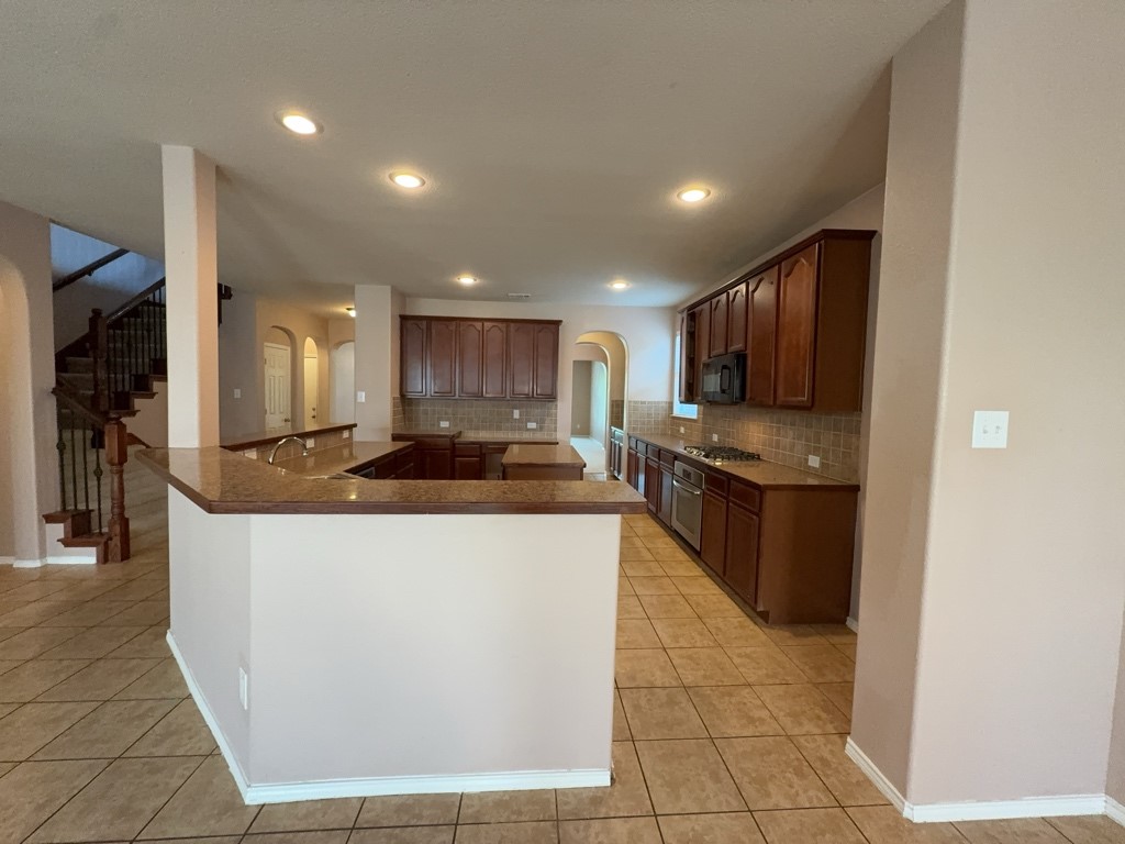 9709 Gessner Drive Fort Worth TX 76244