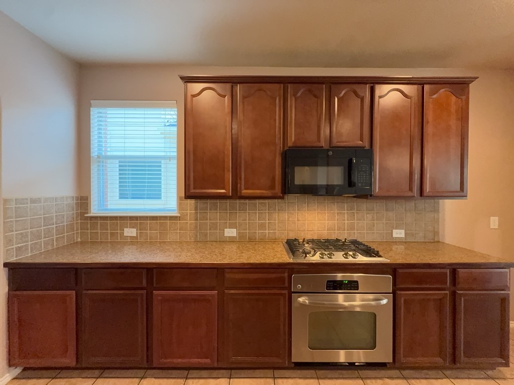 9709 Gessner Drive Fort Worth TX 76244