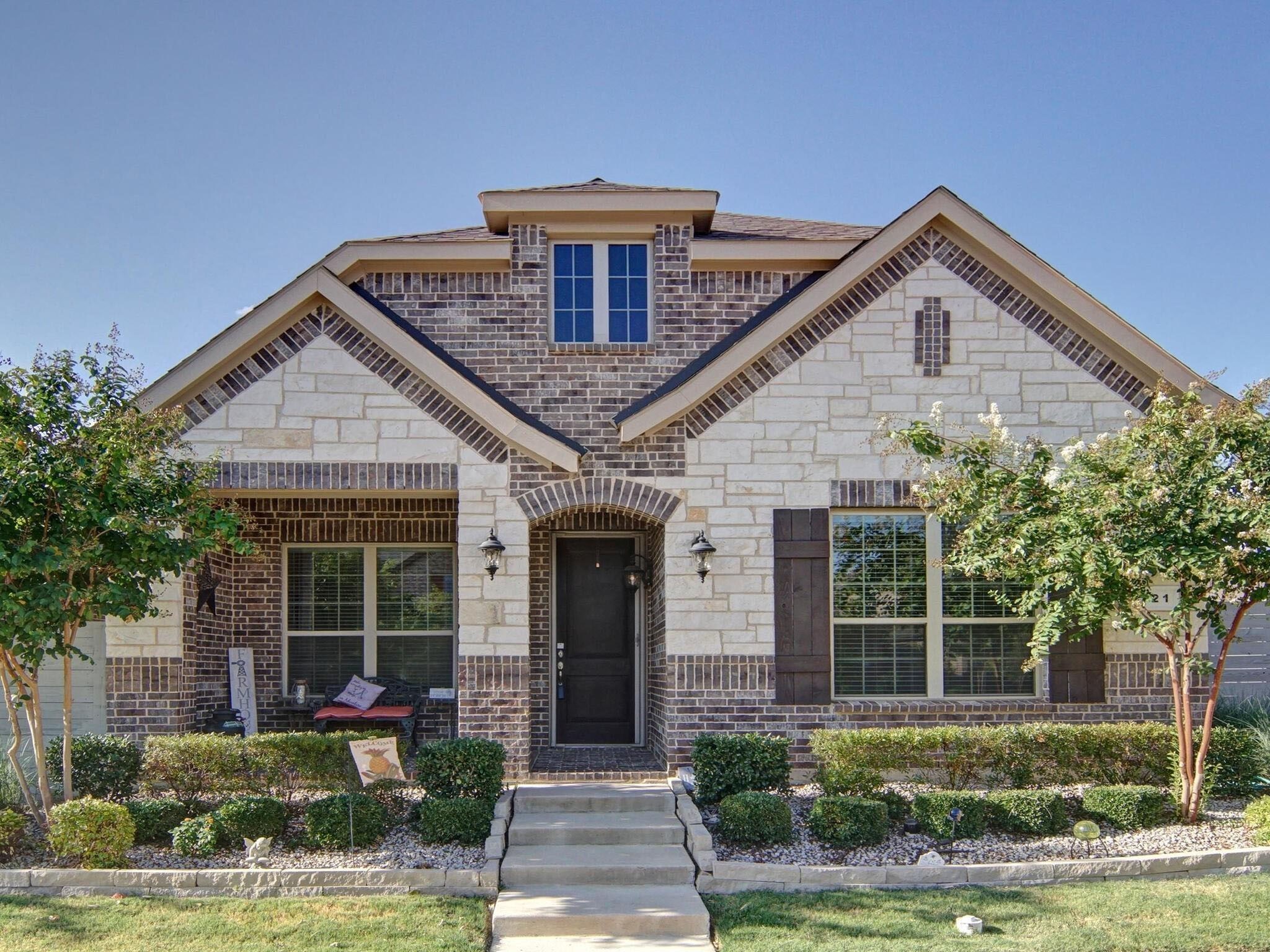 721 10th Street Argyle TX 76226