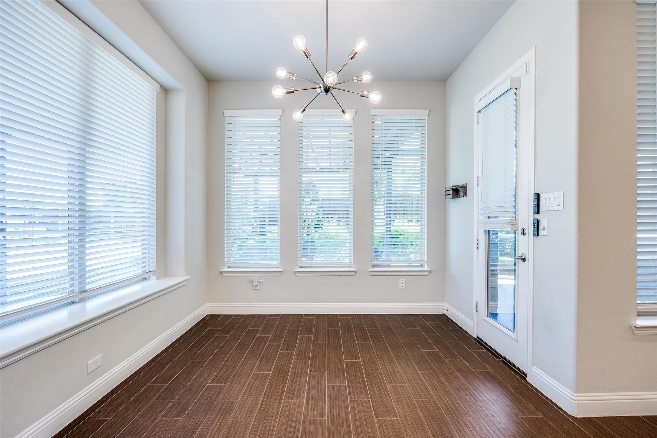 8213 Centipede Court Dallas TX 75252