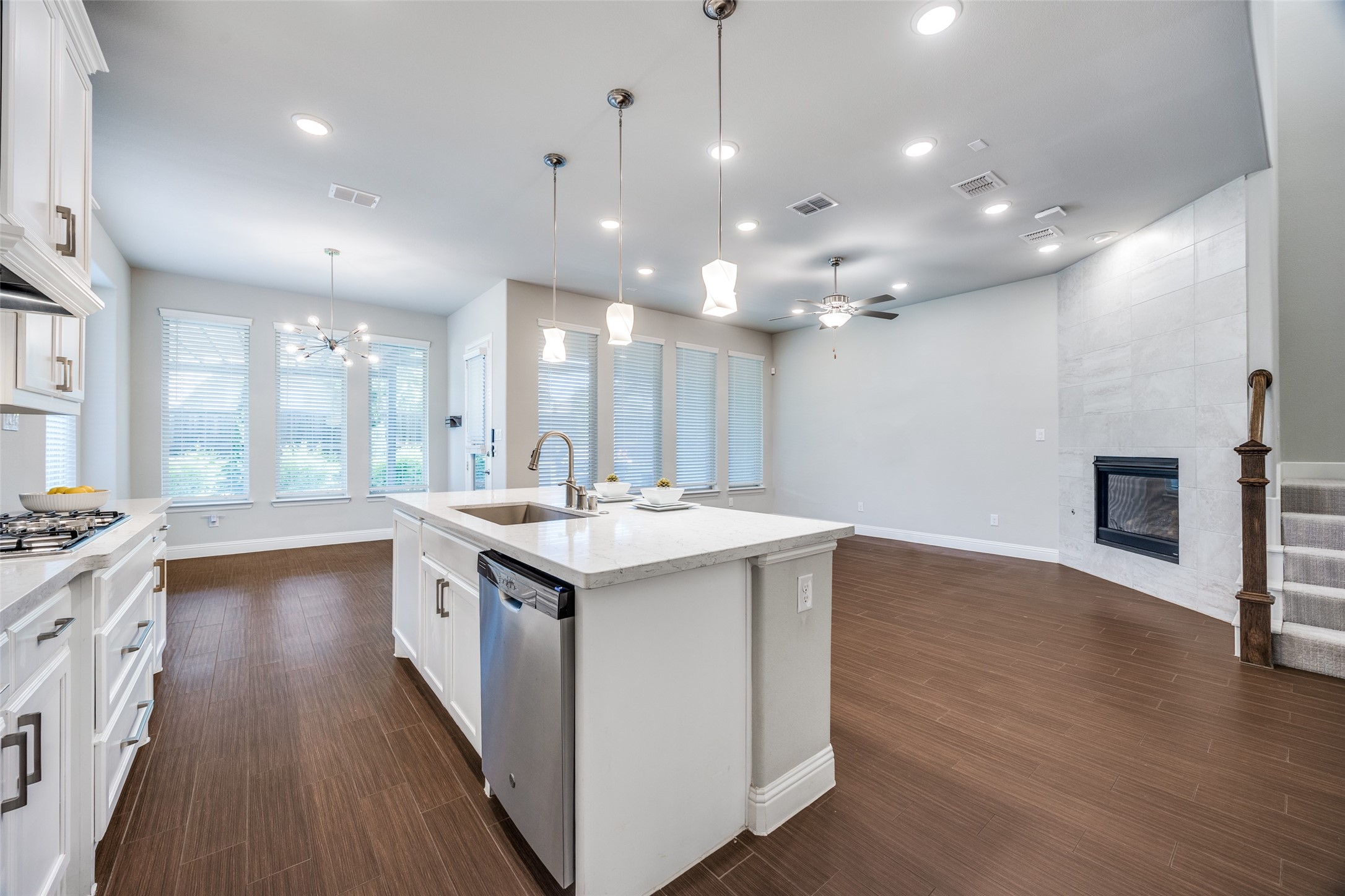 8213 Centipede Court Dallas TX 75252