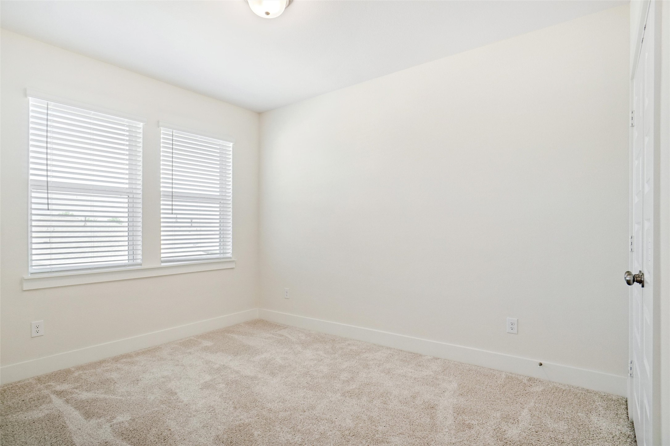 6113 Kessler Drive North Richland Hills TX 76180