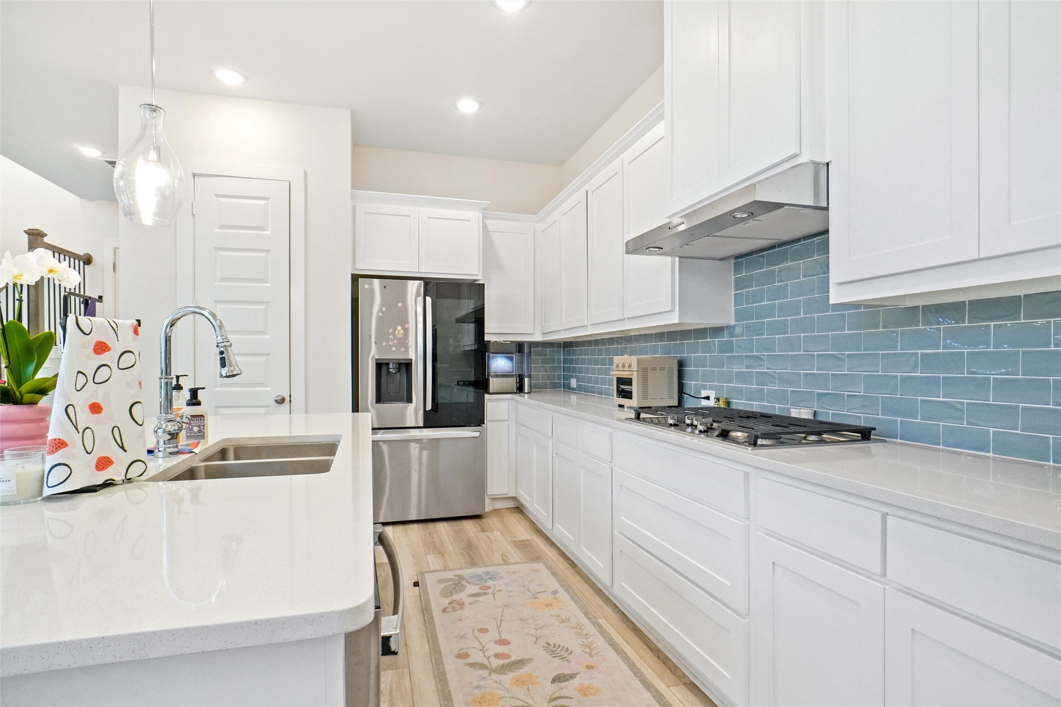 6113 Kessler Drive North Richland Hills TX 76180
