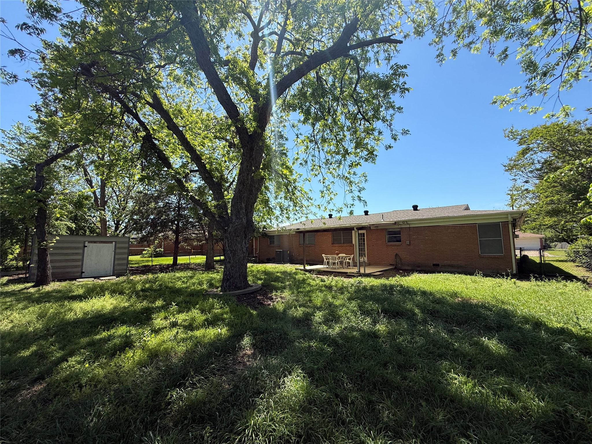 1135 Park Center Street Benbrook TX 76126