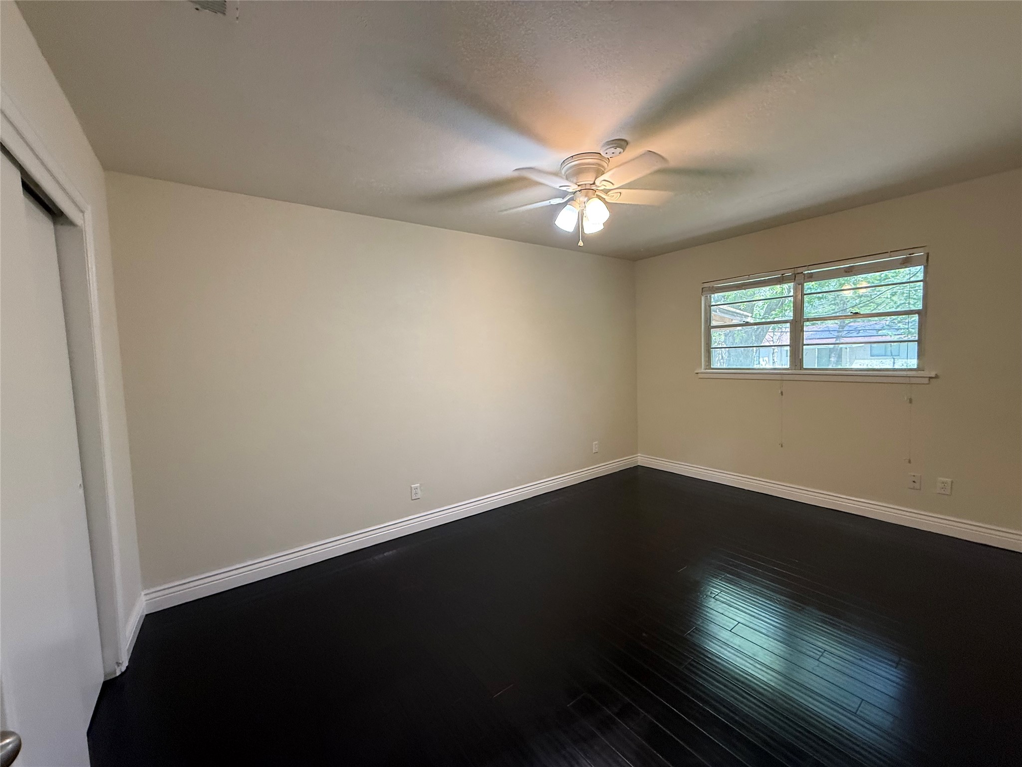 1135 Park Center Street Benbrook TX 76126
