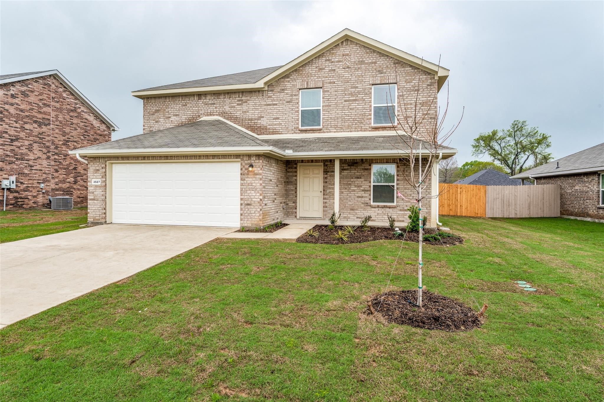 3527 Chestnut Oak Drive Dallas TX 75253