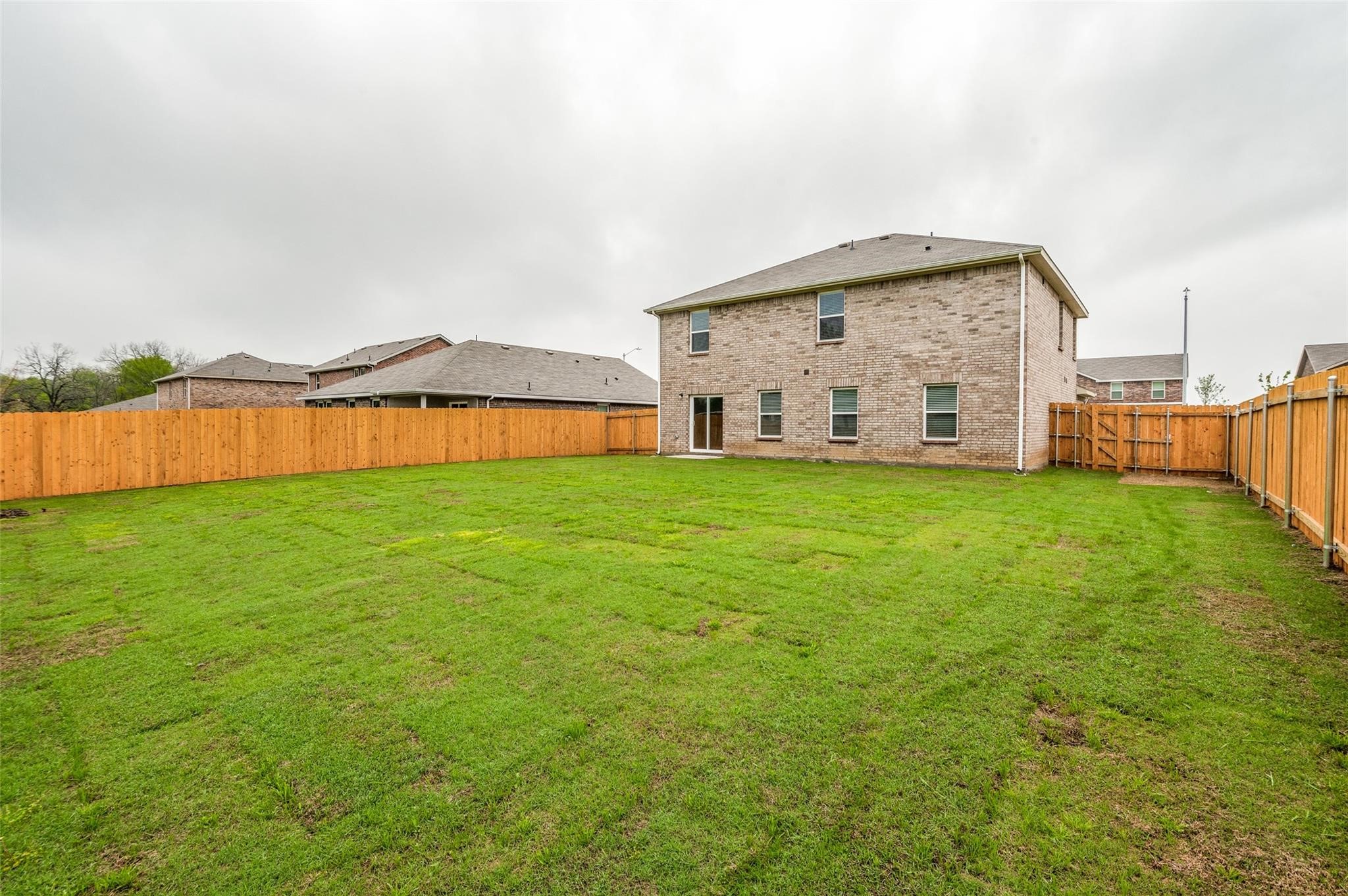 3527 Chestnut Oak Drive Dallas TX 75253