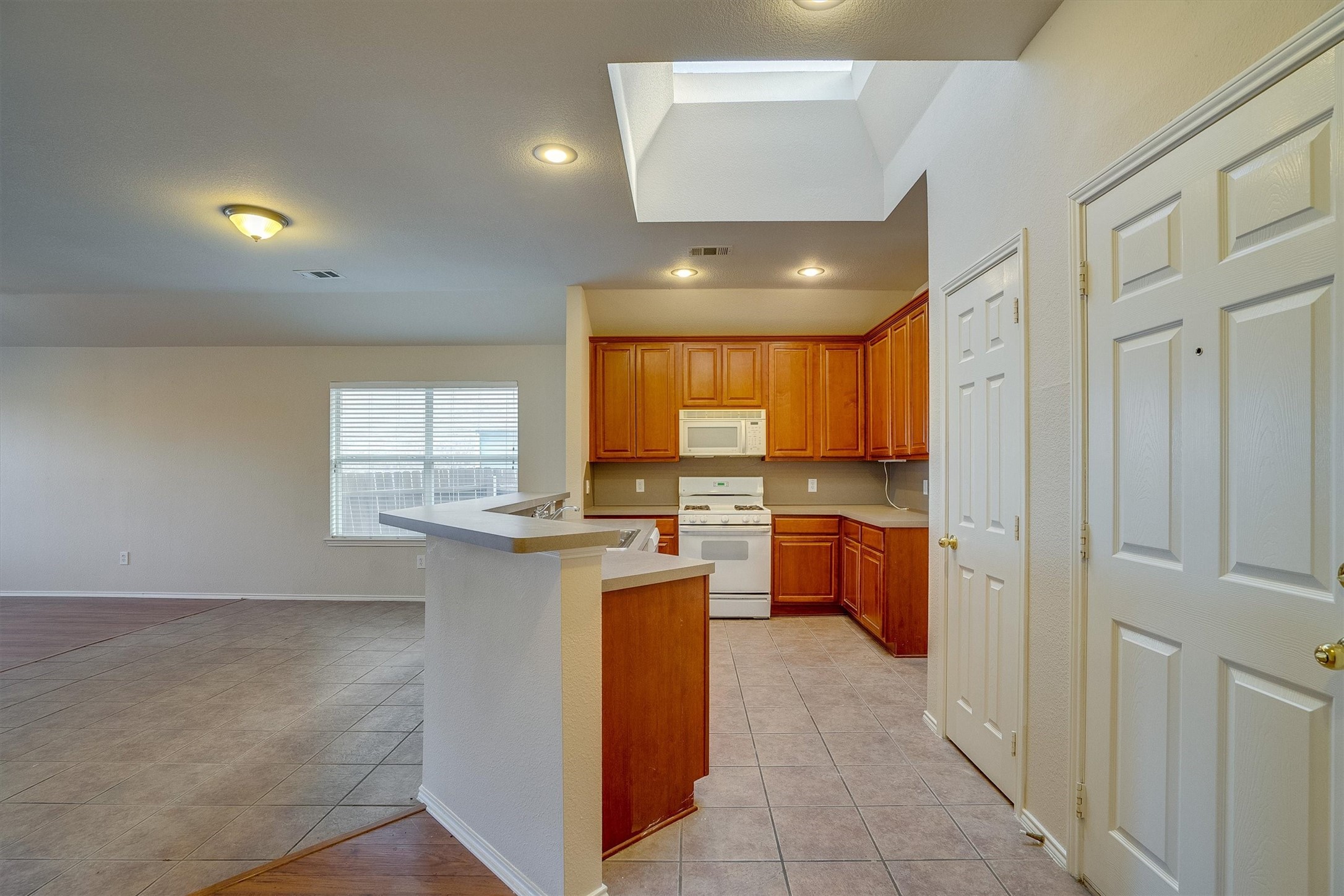 9804 Westmere Lane Fort Worth TX 76108
