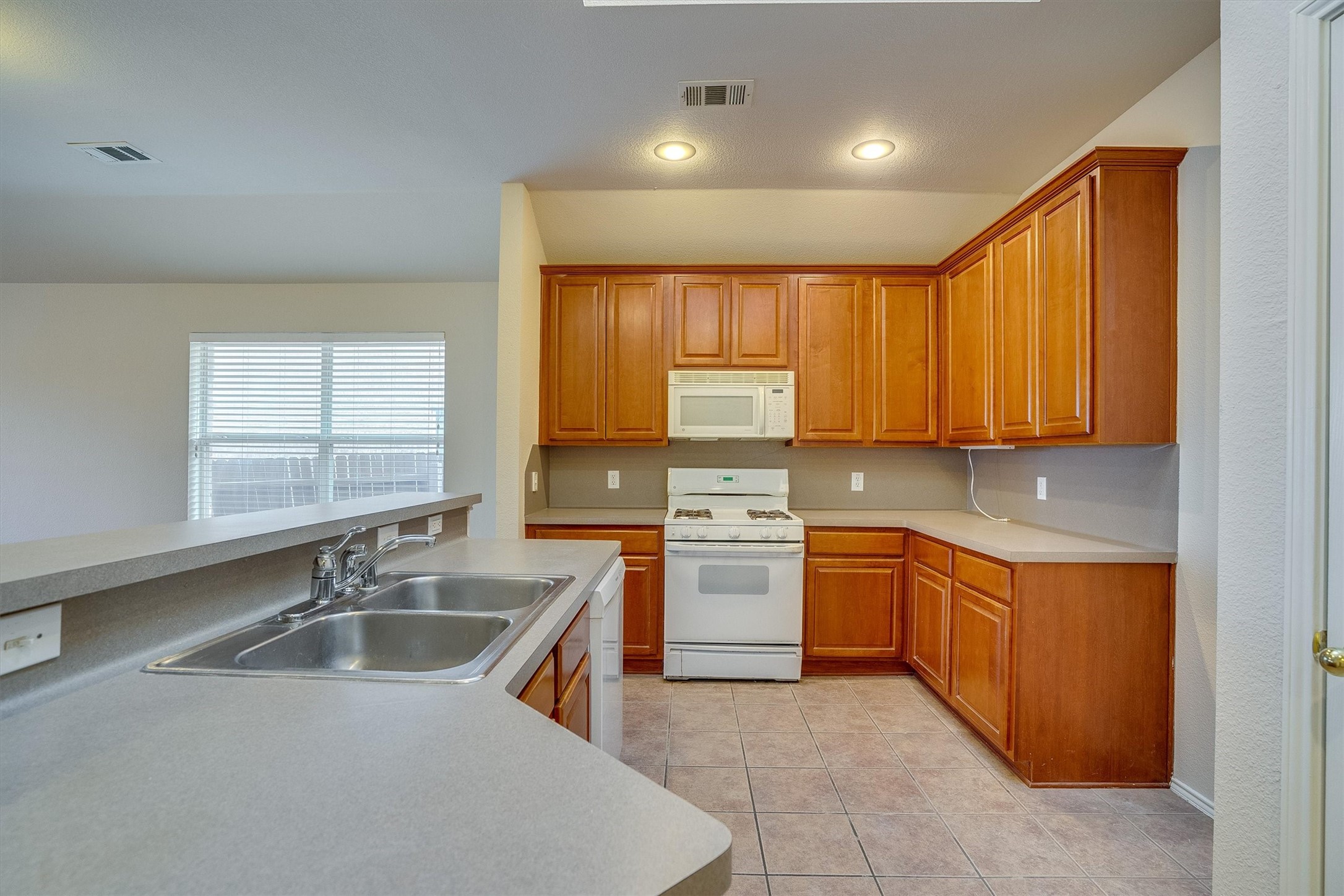 9804 Westmere Lane Fort Worth TX 76108