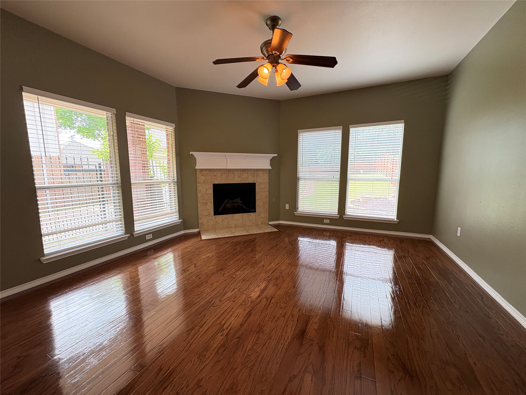 106 Constitution Drive Euless TX 76040