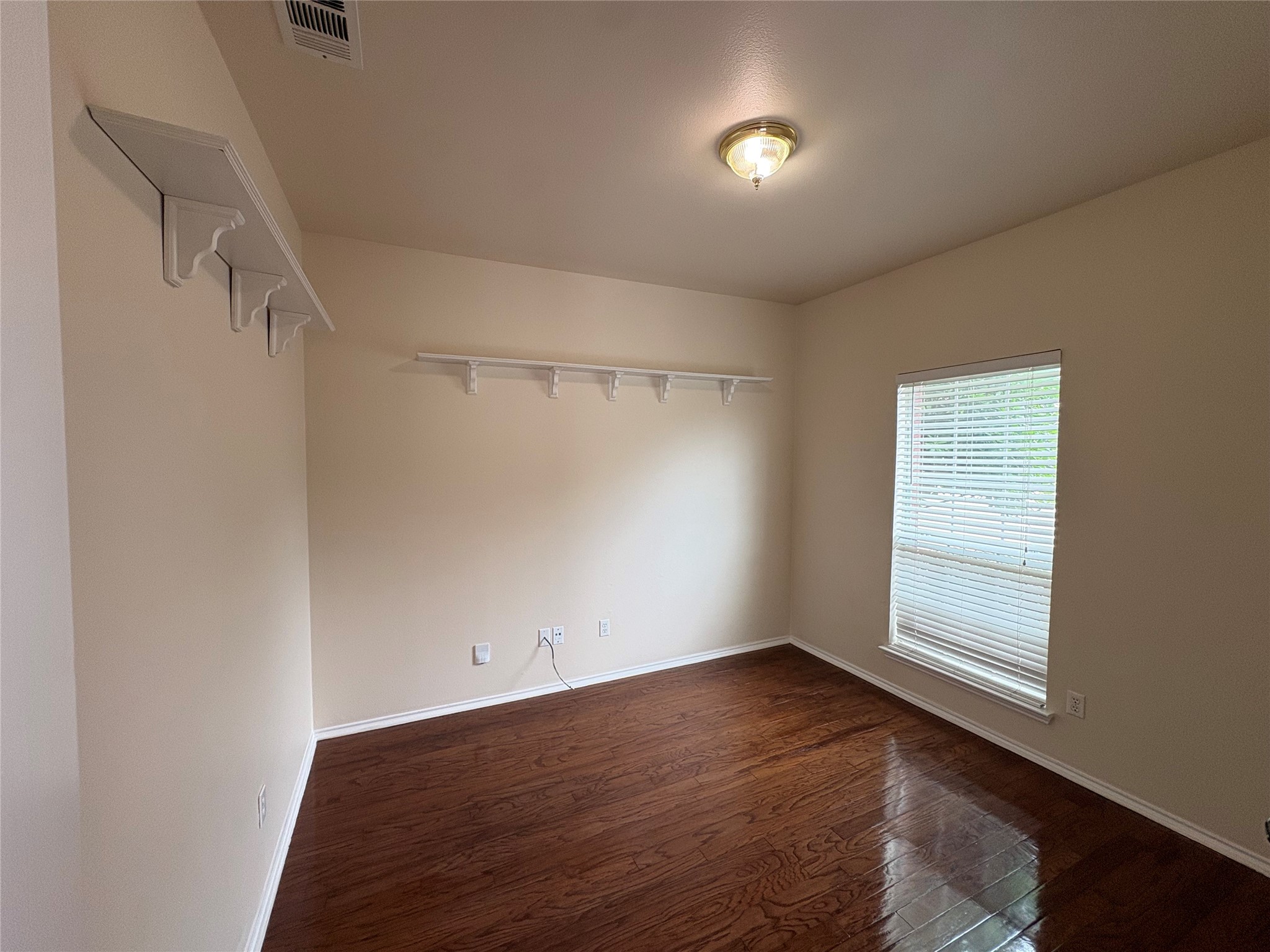 106 Constitution Drive Euless TX 76040