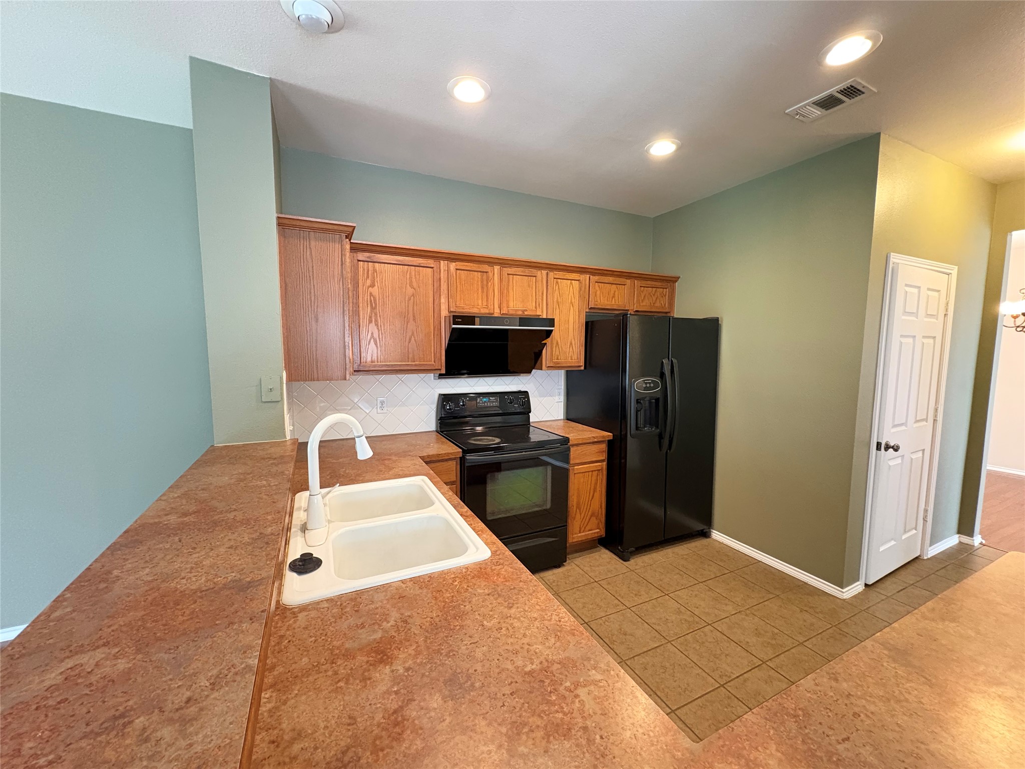 106 Constitution Drive Euless TX 76040