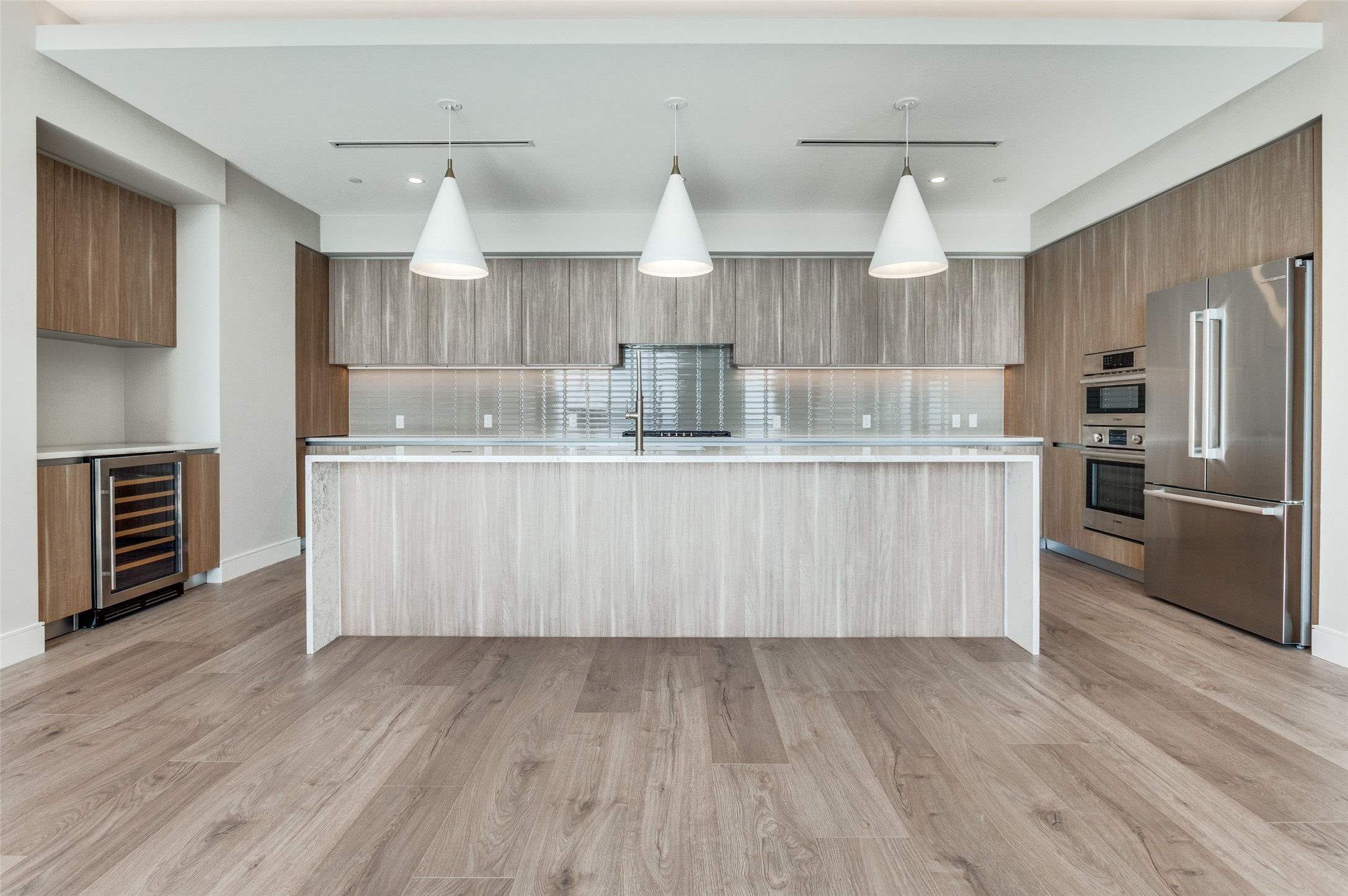 3003 Maple Avenue Dallas TX 75201