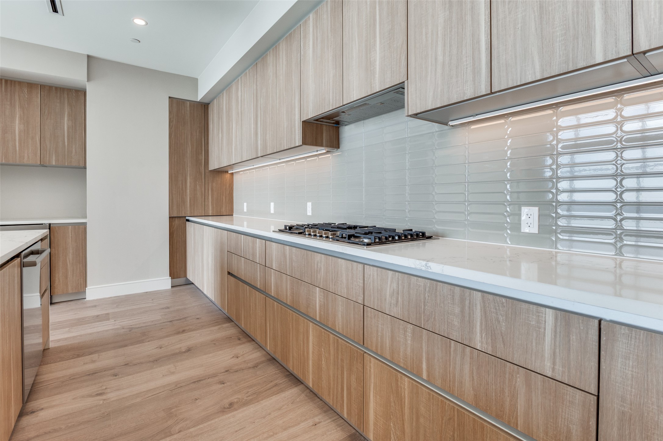 3003 Maple Avenue Dallas TX 75201