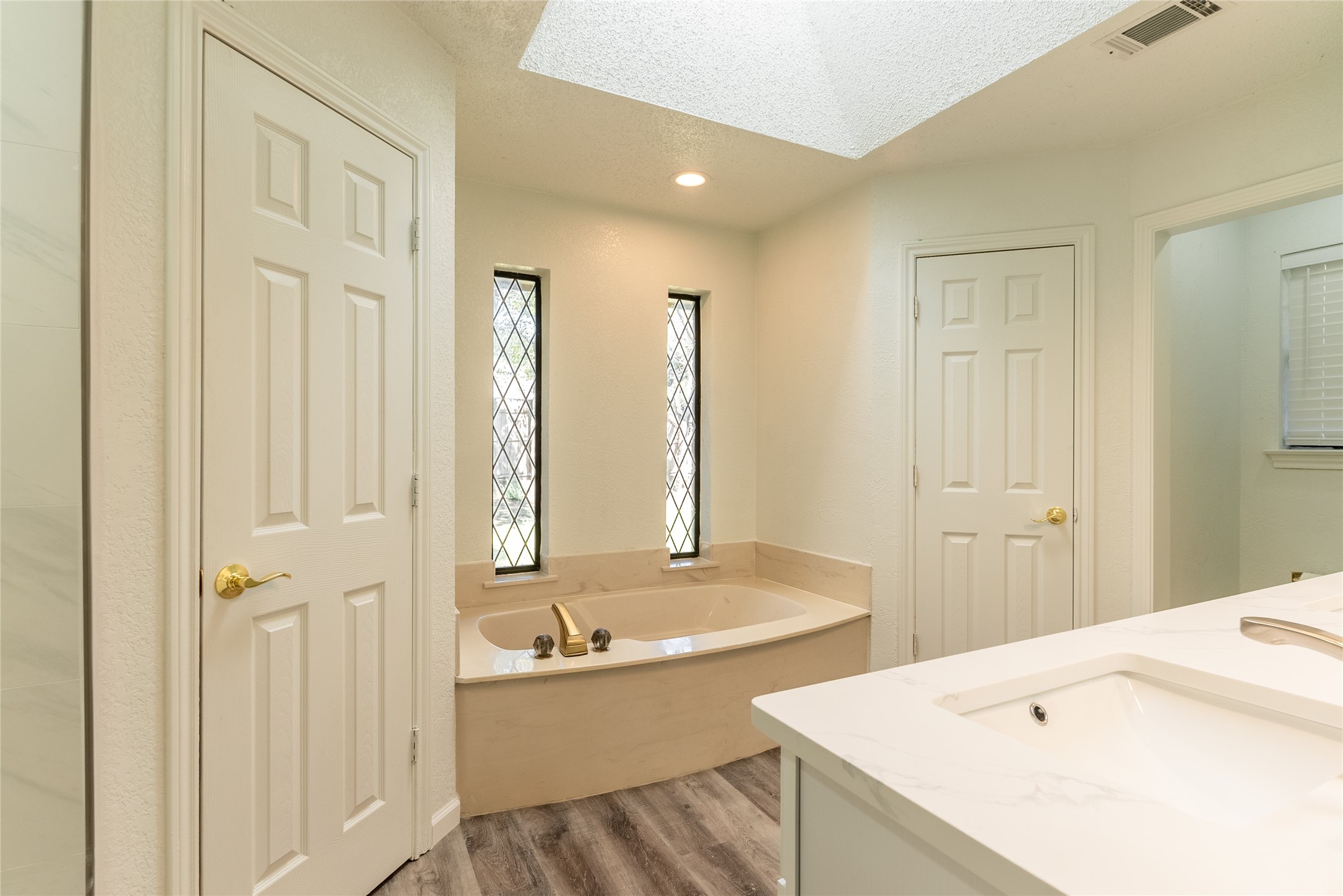 5201 Rustle Leaf Drive Arlington TX 76017
