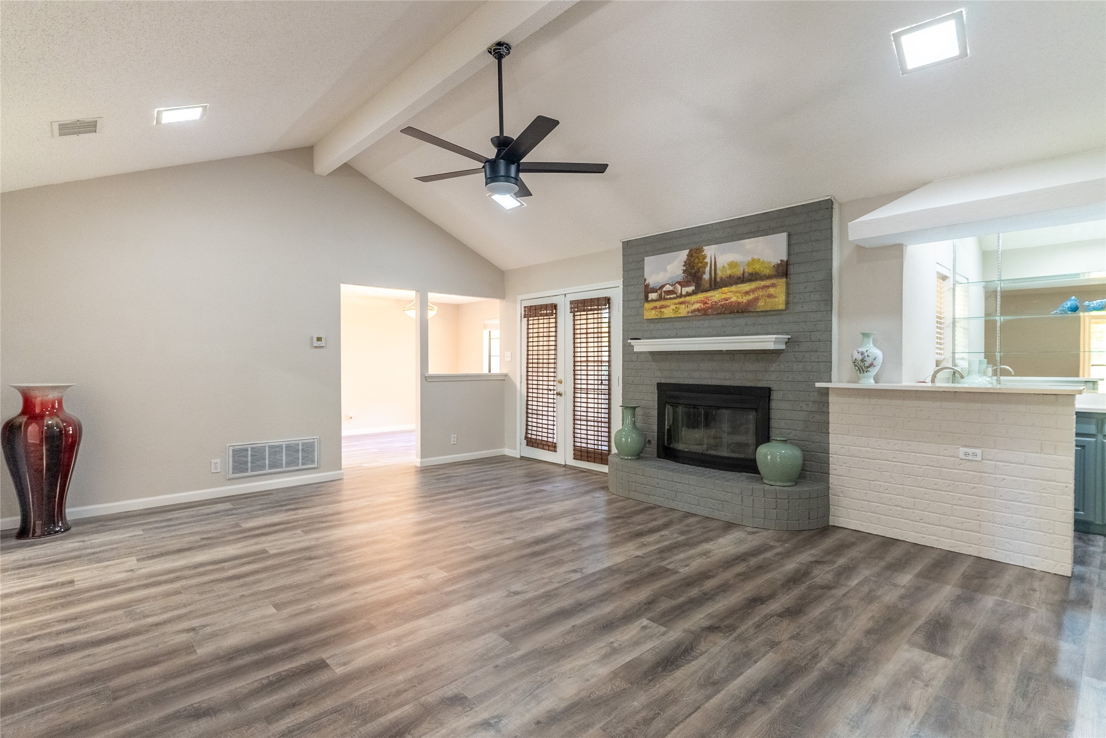 5201 Rustle Leaf Drive Arlington TX 76017