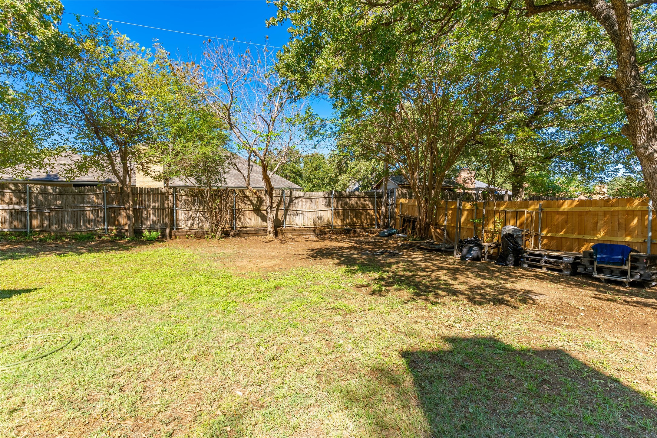 5201 Rustle Leaf Drive Arlington TX 76017
