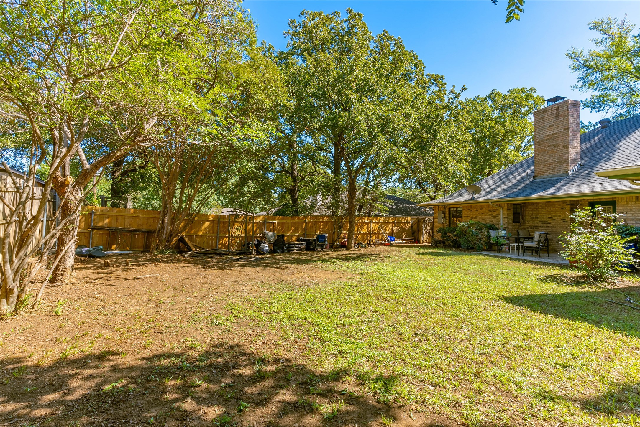5201 Rustle Leaf Drive Arlington TX 76017