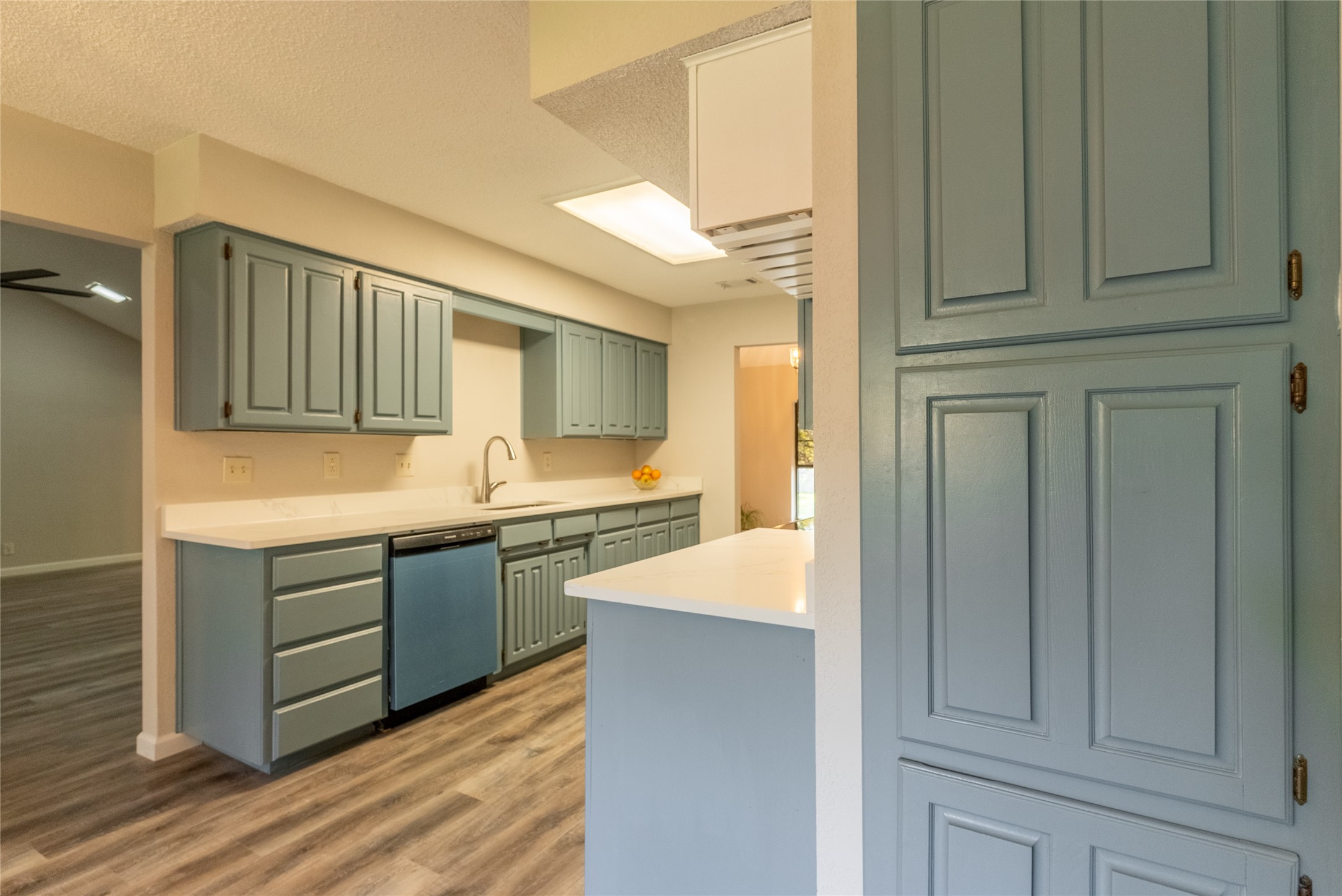 5201 Rustle Leaf Drive Arlington TX 76017