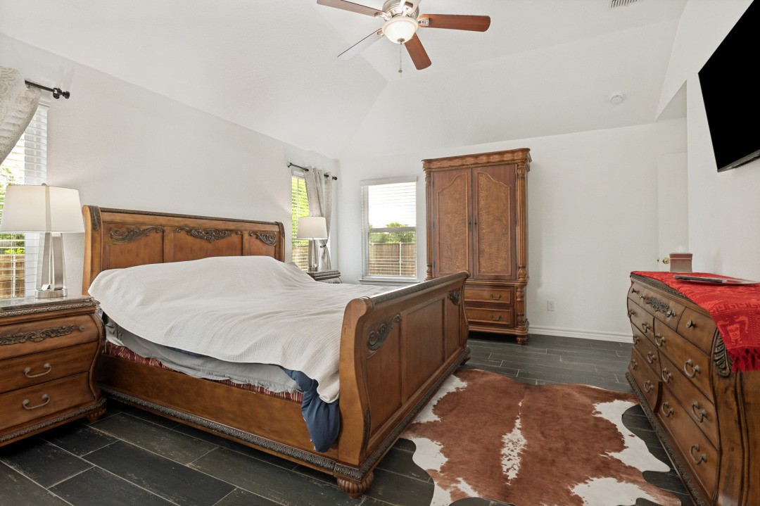 409 Creek Point Lane Arlington TX 76002