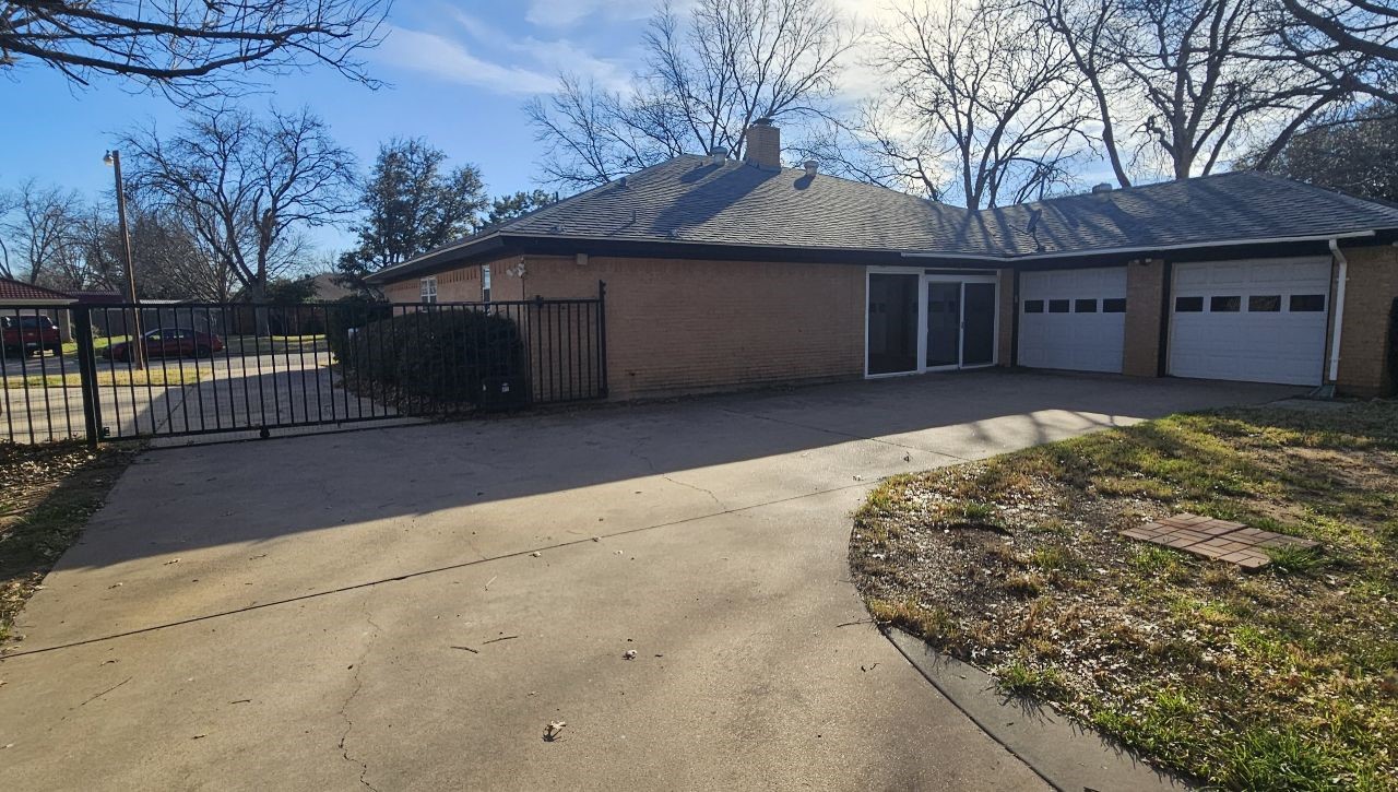 2418 Helena Circle Abilene TX 79606
