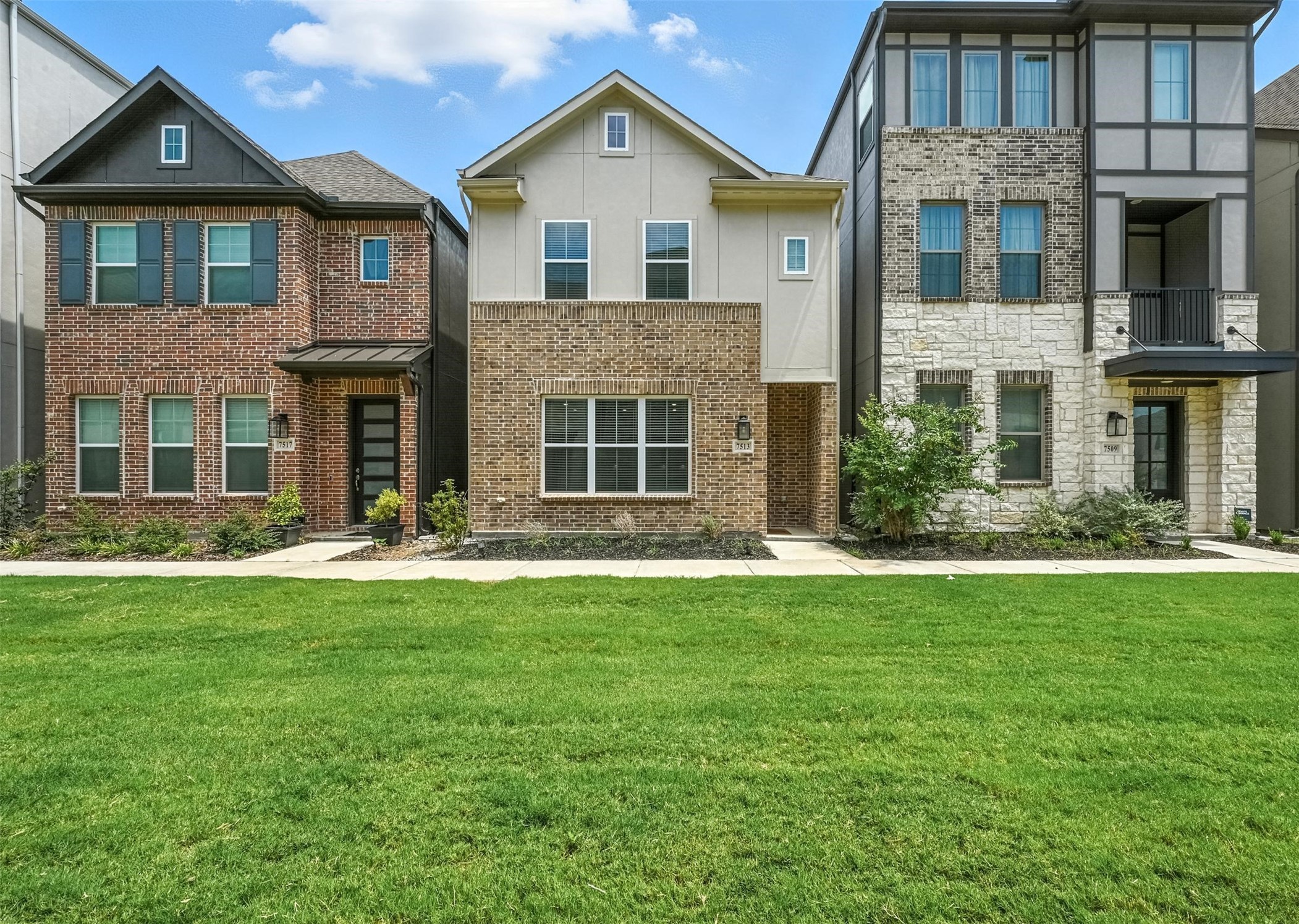 7513 Laburnam Road Dallas TX 75228