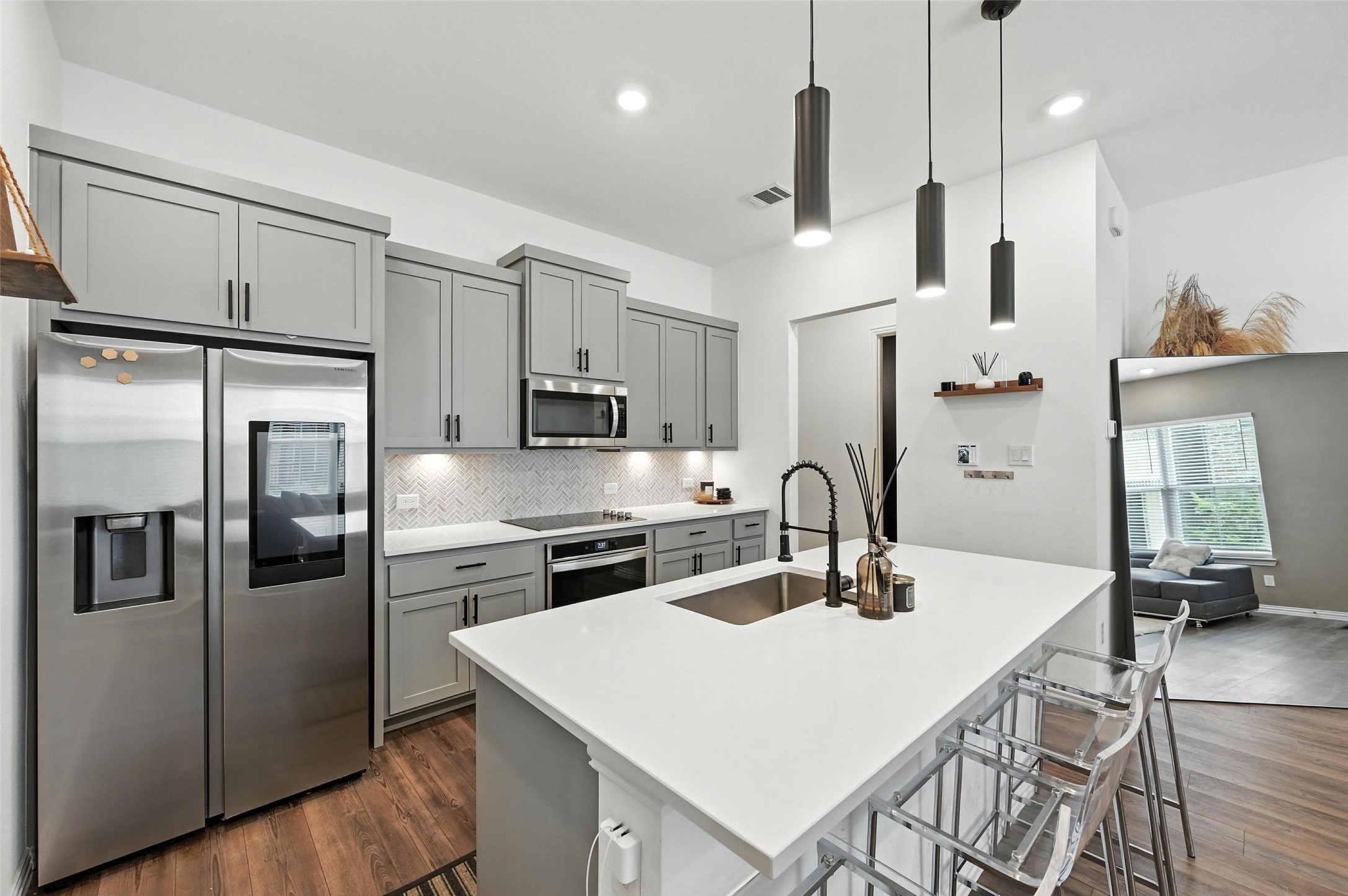 7513 Laburnam Road Dallas TX 75228