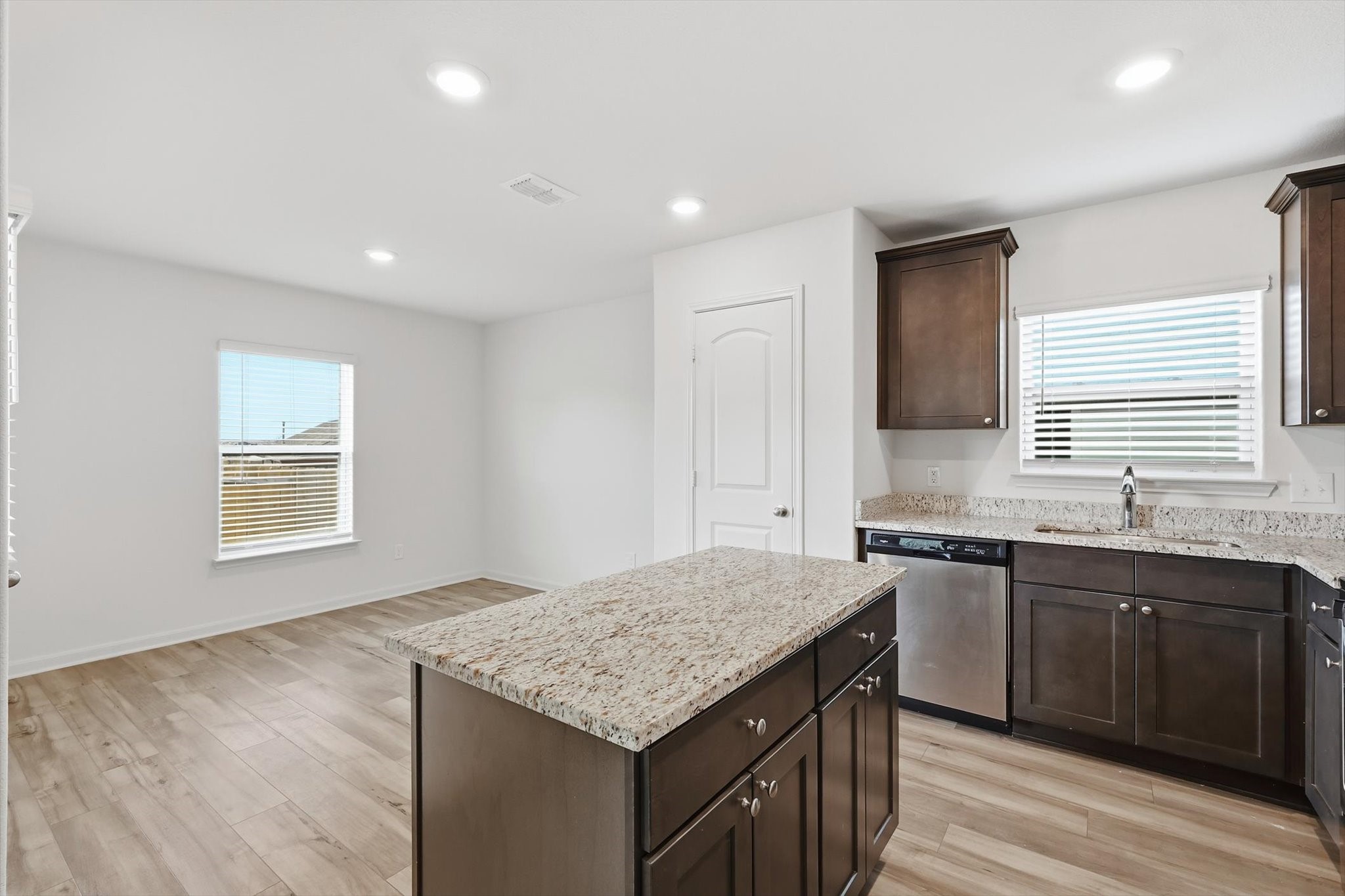 13709 Roosevelt Arch Drive Ponder TX 76259