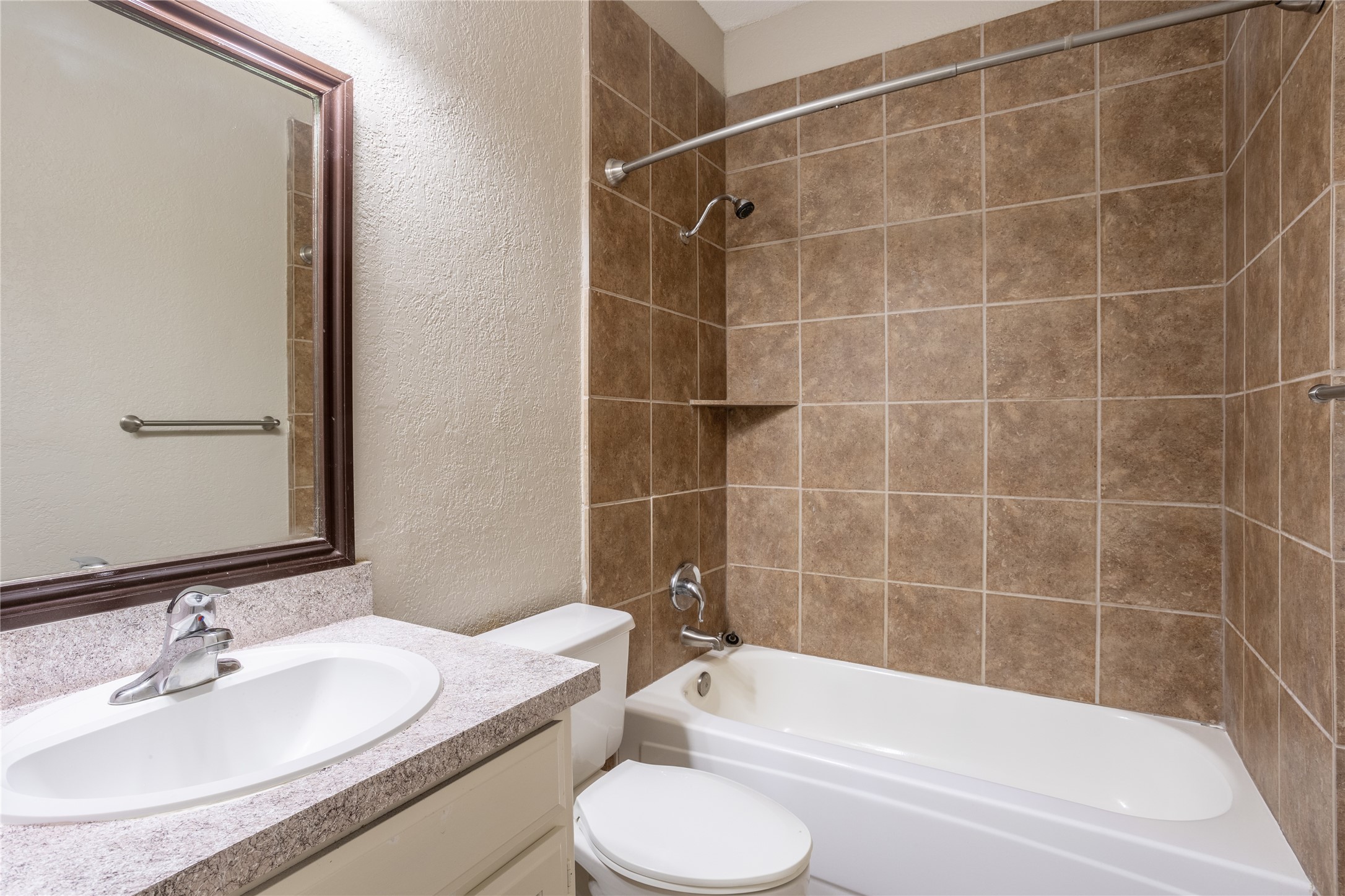 400 E Pearl Granbury TX 76048