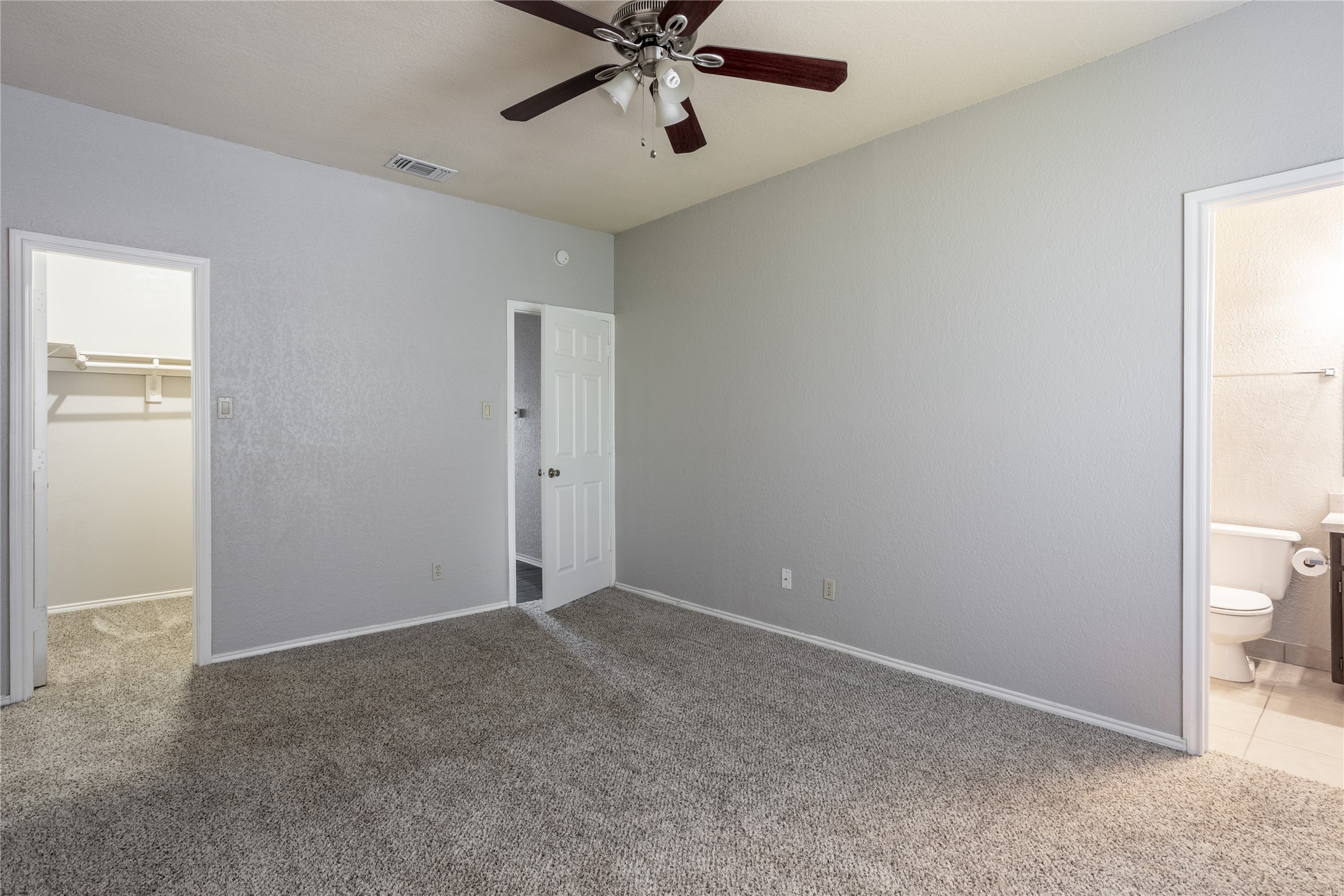 400 E Pearl Granbury TX 76048