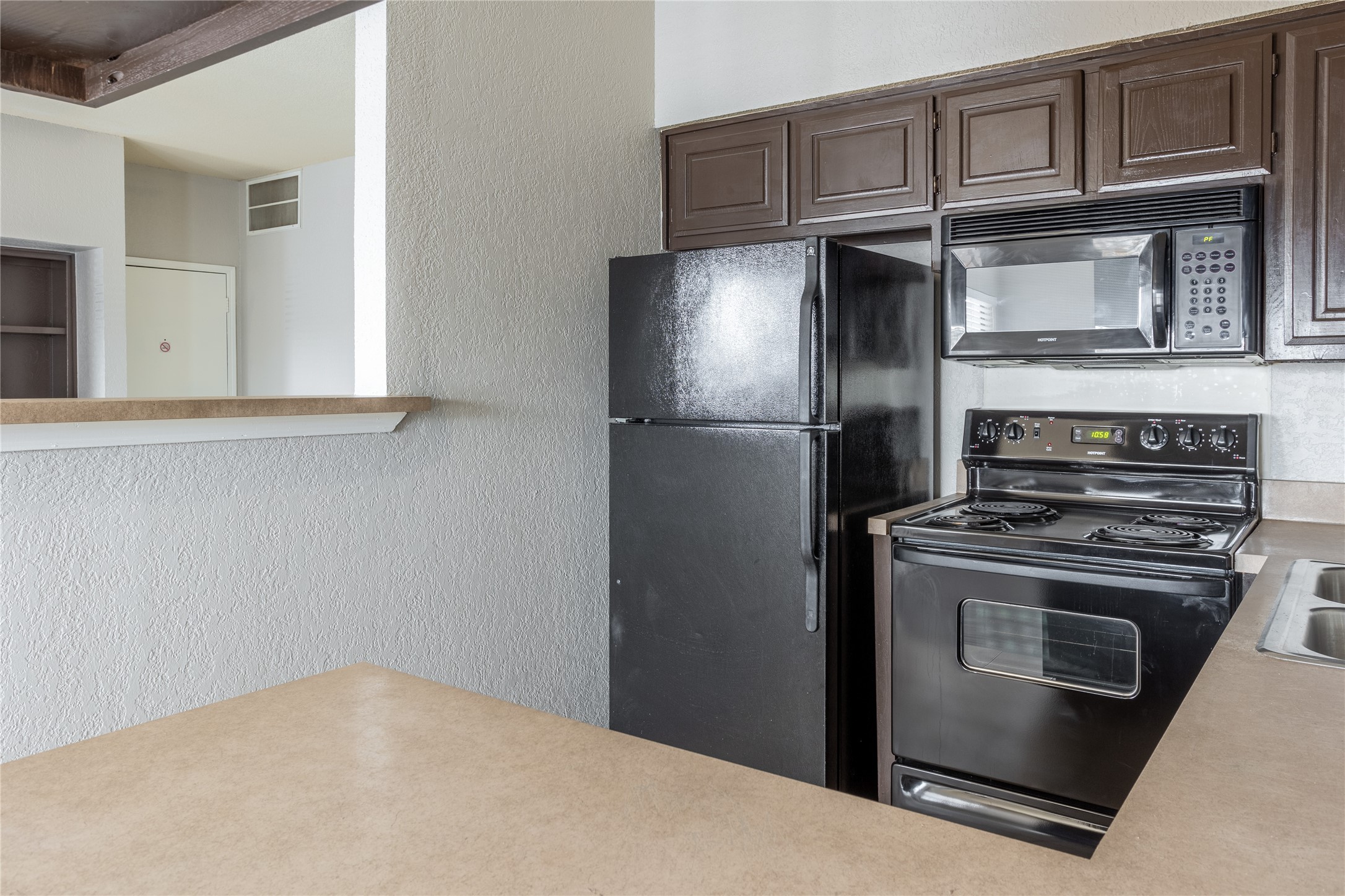 400 E Pearl Granbury TX 76048