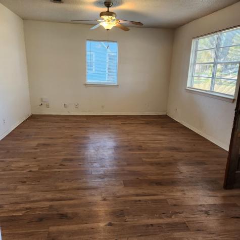 402 E Hinton Street Tioga TX 76271
