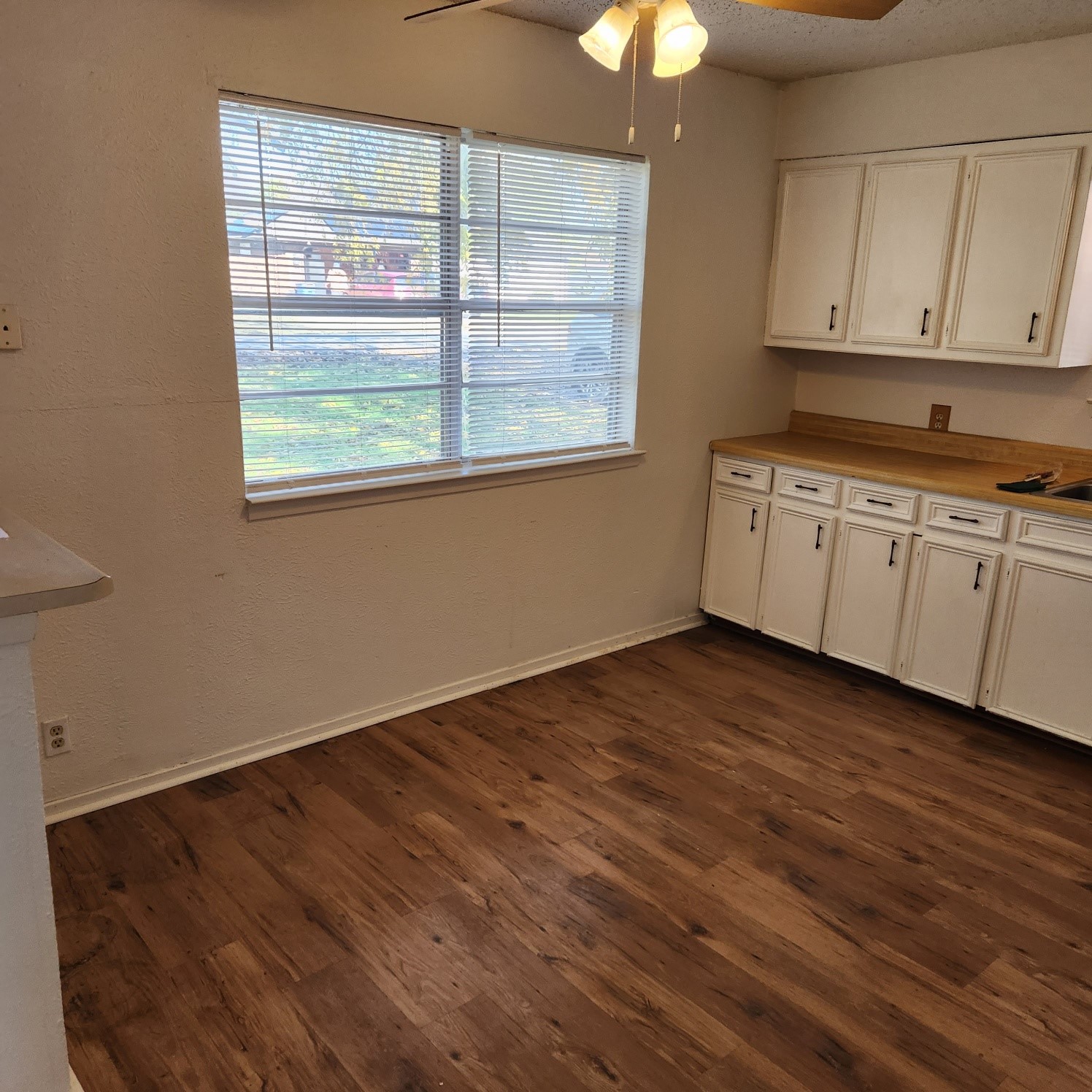 402 E Hinton Street Tioga TX 76271