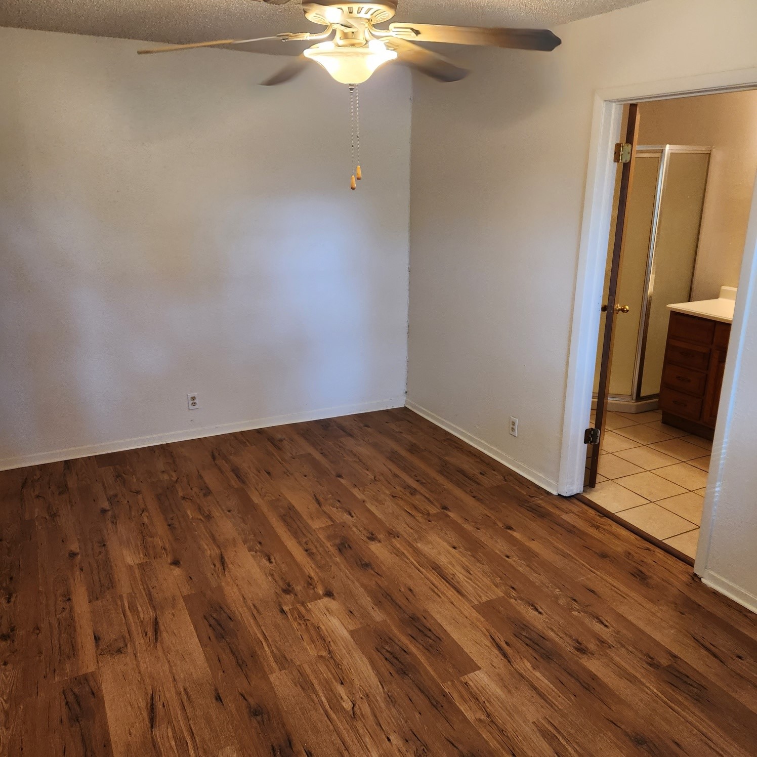 402 E Hinton Street Tioga TX 76271