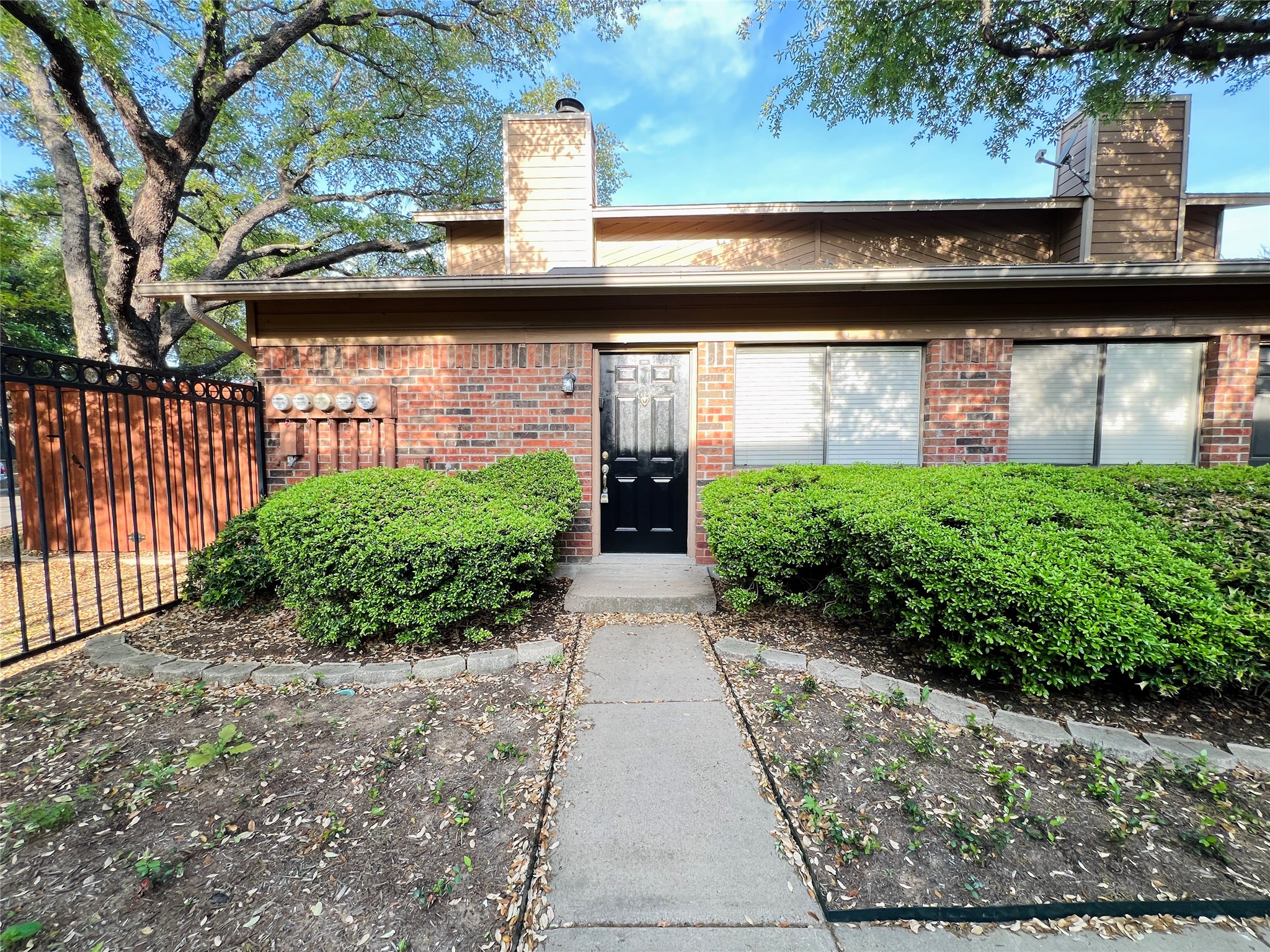 5759 Cedar Creek Drive Benbrook TX 76109