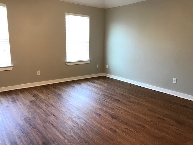 3542 Apple Valley Way Dallas TX 75227