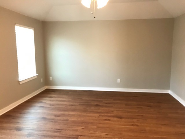 3542 Apple Valley Way Dallas TX 75227