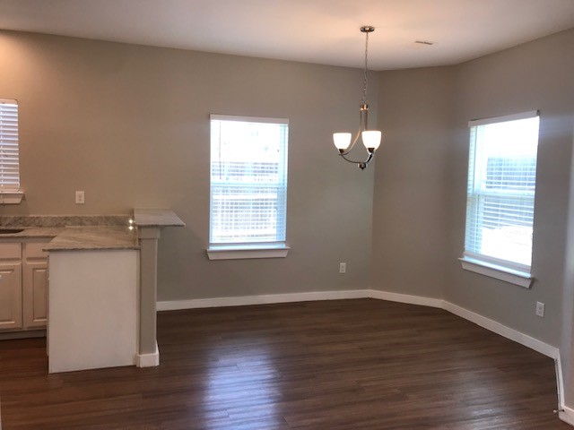 3542 Apple Valley Way Dallas TX 75227