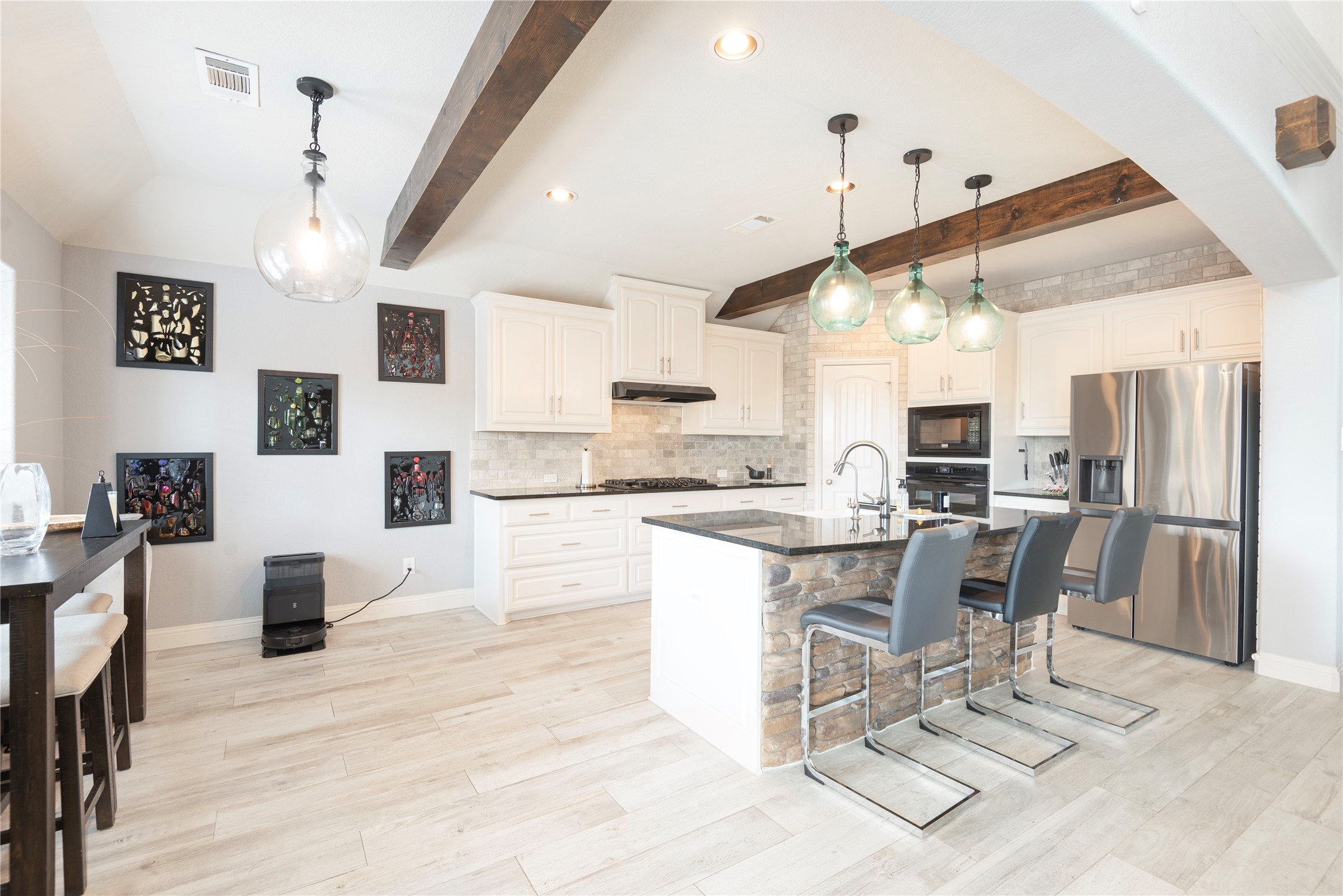 2707 Elmwood Drive Burleson TX 76028