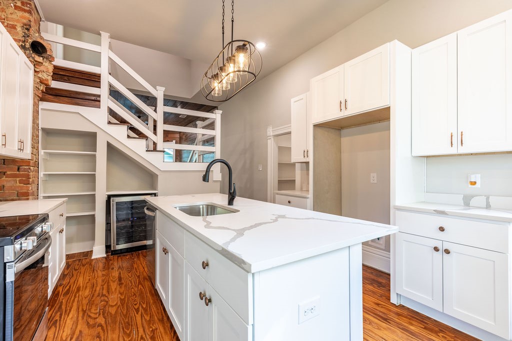 607 N Dallas Street Ennis TX 75119