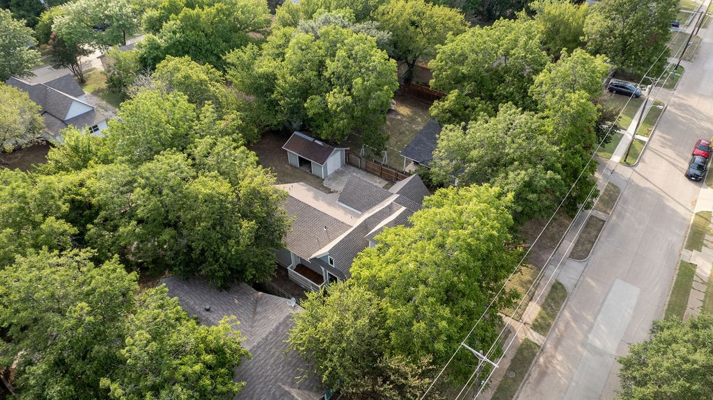 607 N Dallas Street Ennis TX 75119