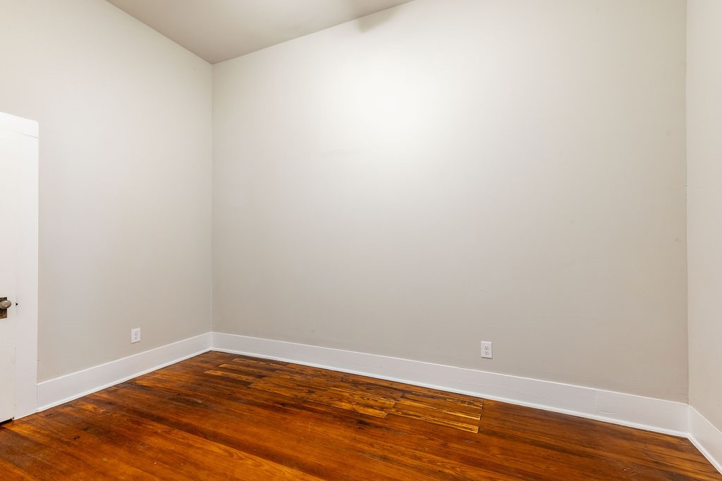 607 N Dallas Street Ennis TX 75119