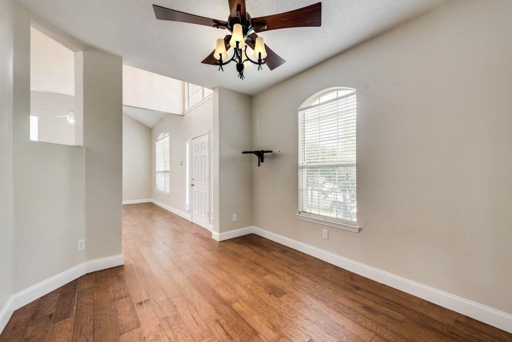 3009 Larkspur Court Garland TX 75040